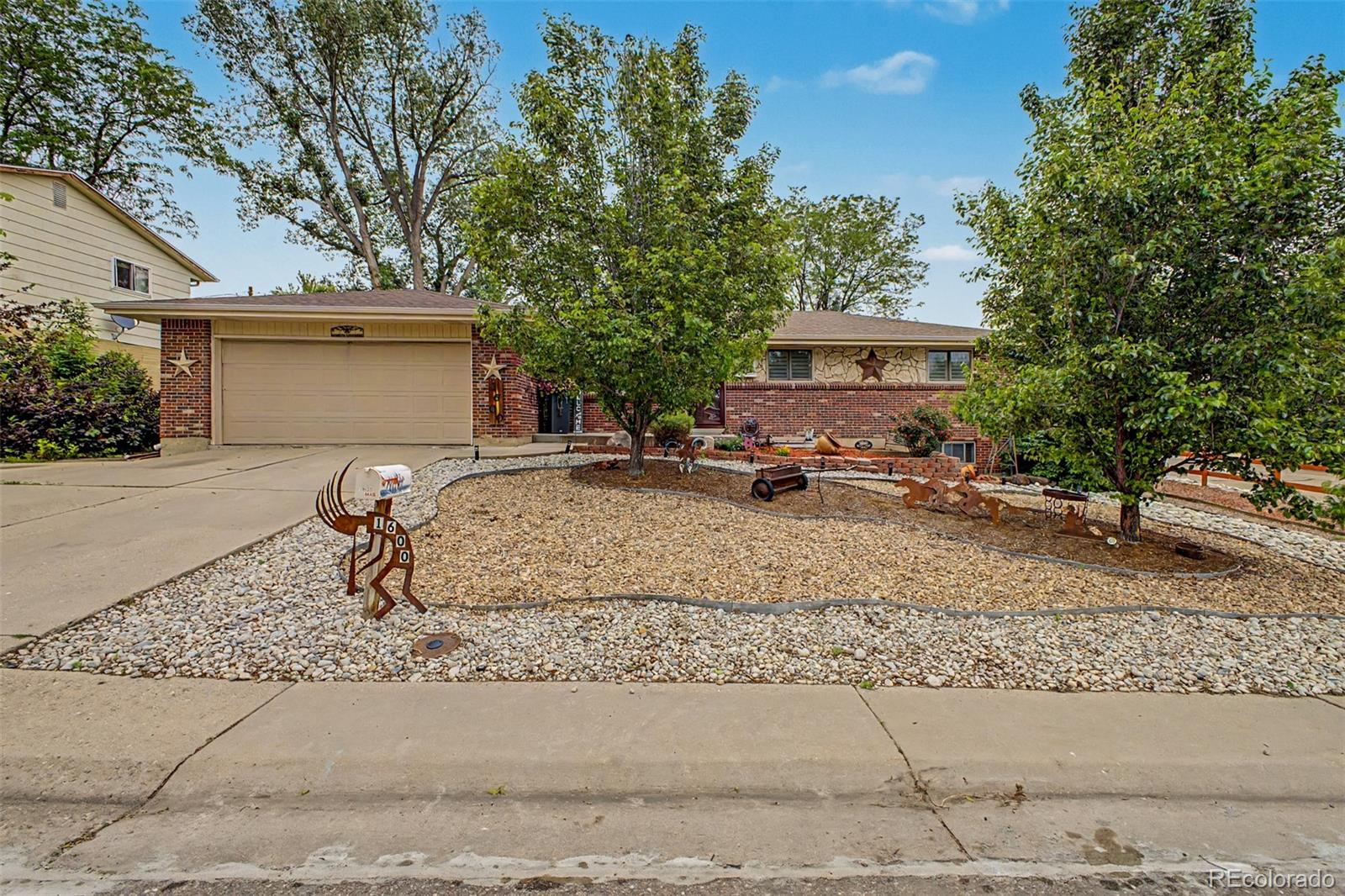  Golden Home | MLS #: 98881841600  Ulysses Court, Golden Beds: 5 Baths: 3 Price: $875,000