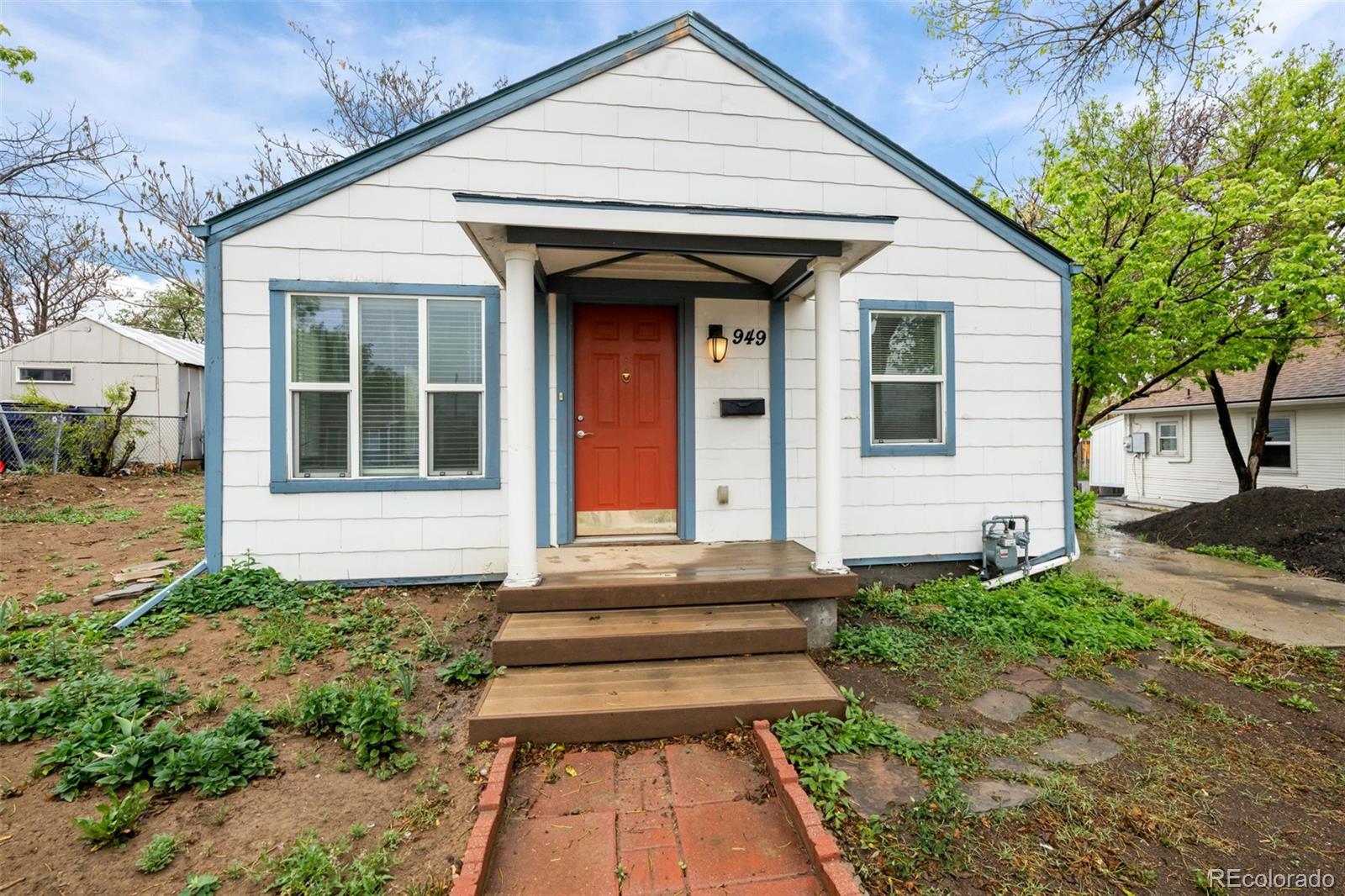 Du Denver Home | MLS #: 3879656949 S Perry Street, Denver Beds: 2 Baths: 1 Price: $325,000