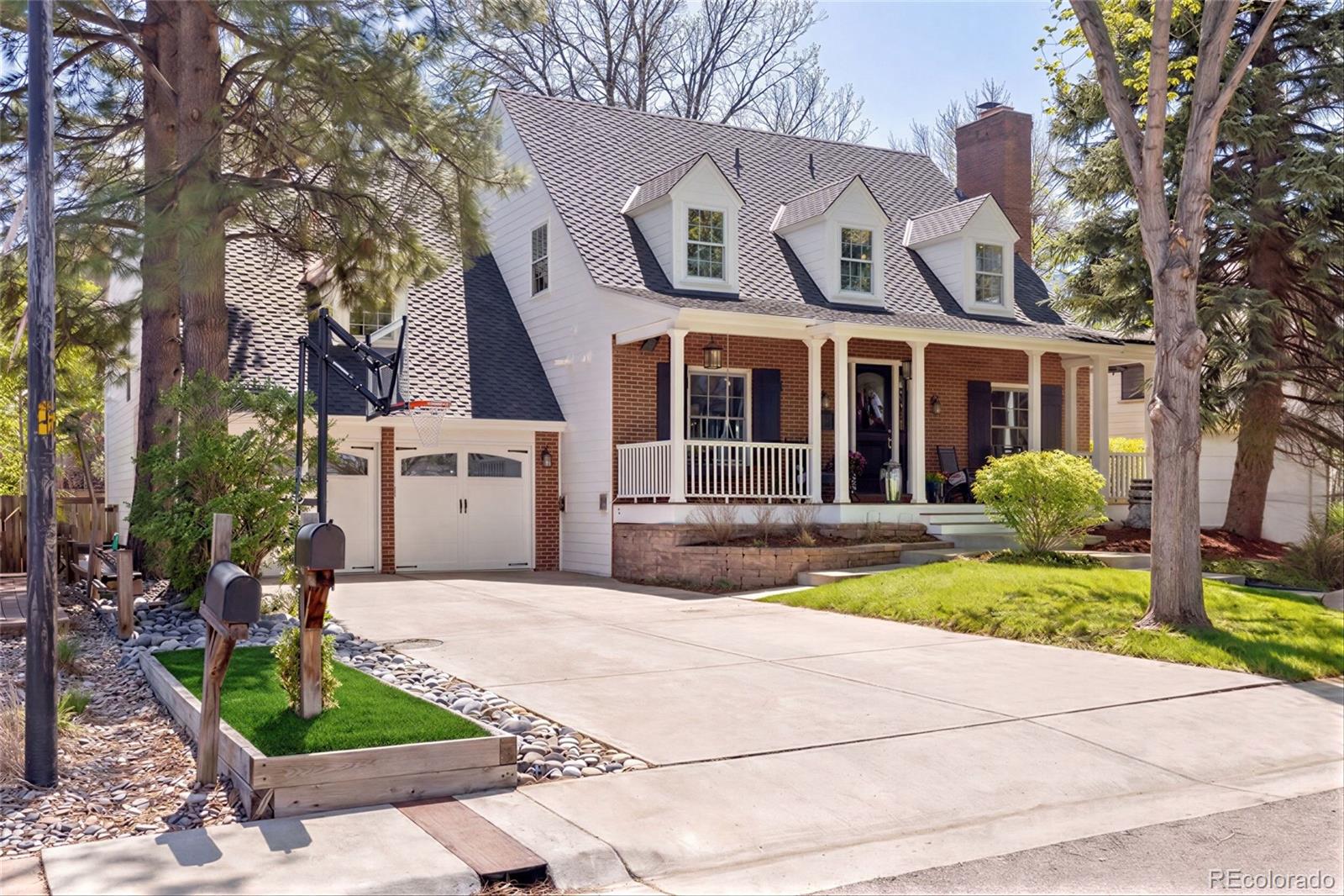  Centennial Home | MLS #: 90941857332 S Ivanhoe Court, Centennial Beds: 6 Baths: 5 Price: $2,000,000