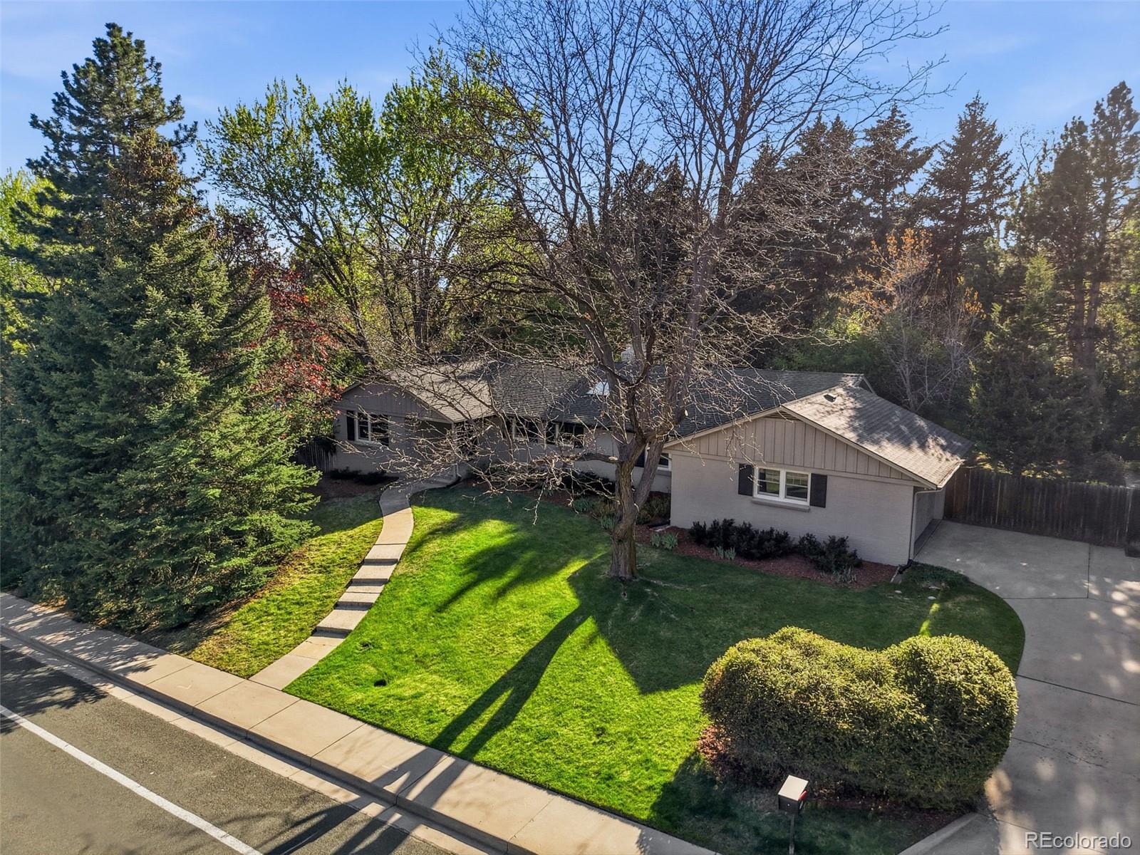 4001 s dahlia street, Cherry Hills Village sold home. Closed on 2026-08-28 for $1,430,000.