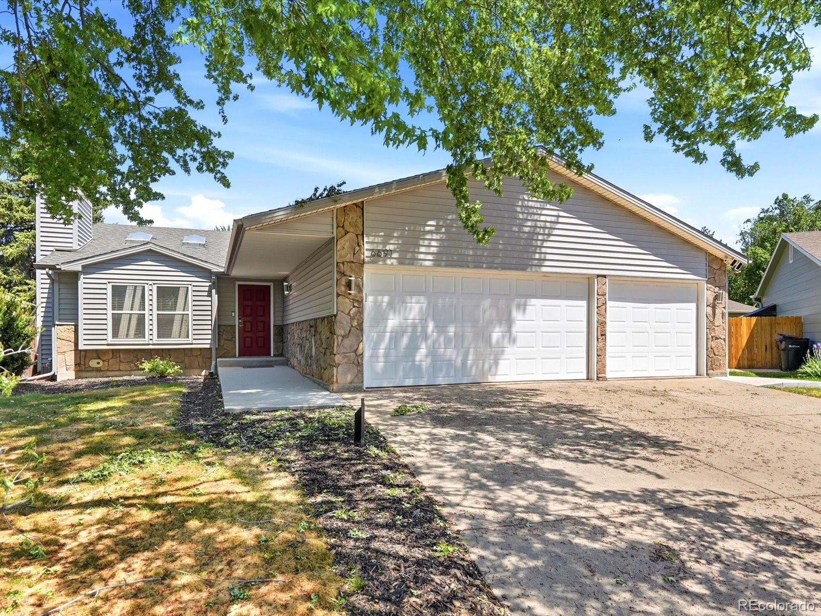 Ralston Valley Arvada Home | MLS #: 94736756691  Deframe Court, Arvada Beds: 3 Baths: 3 Price: $649,900