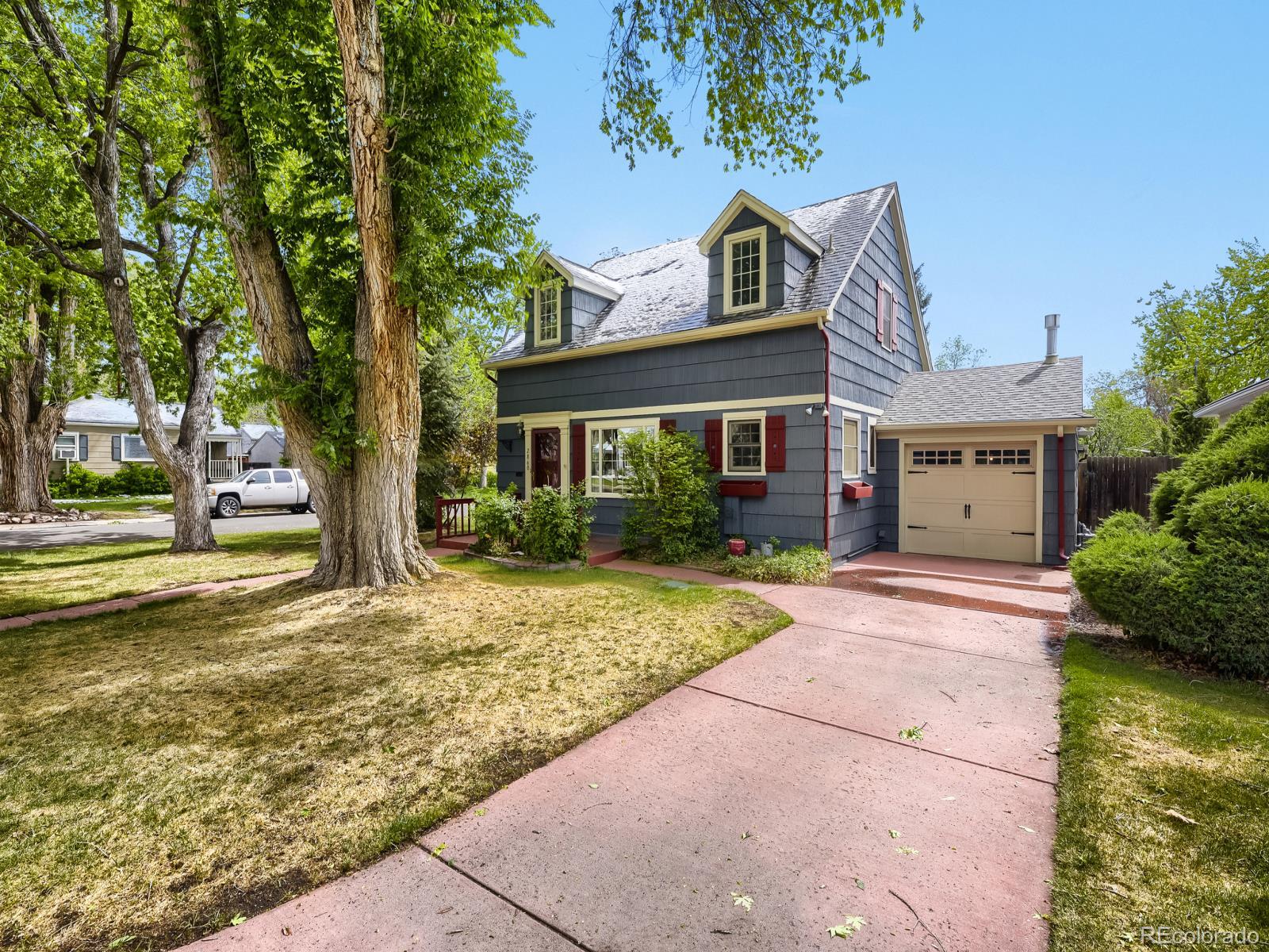  Englewood Home | MLS #: 77206622860 S Ogden Street, Englewood Beds: 3 Baths: 2 Price: $824,900