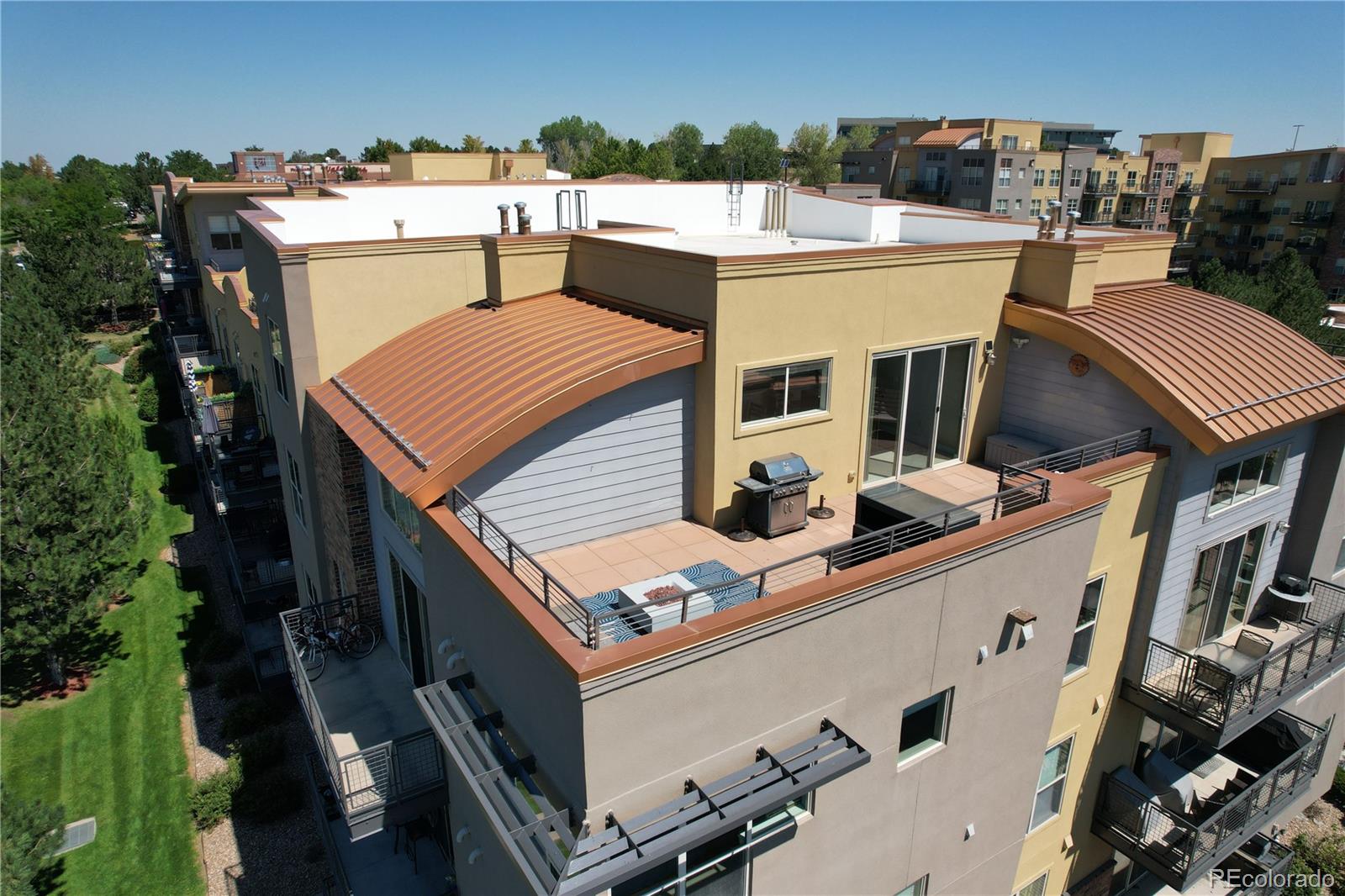 Dry Creek Crossing Englewood Condo / Townhome | MLS #: 39364709059 E Panorama Circle 314, Englewood Beds: 2 Baths: 2 Price: $475,000