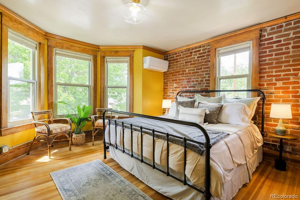 Whittier Denver Home | MLS #: 36045562803 N Gaylord Street, Denver Beds: 4 Baths: 4 Price: $999,000