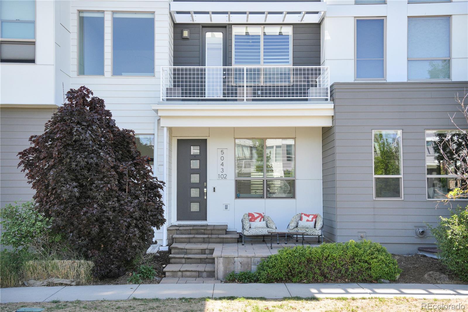 Central Park Denver Condo / Townhome | MLS #: 48626295043  Valentia Street 102, Denver Beds: 3 Baths: 4 Price: $625,000