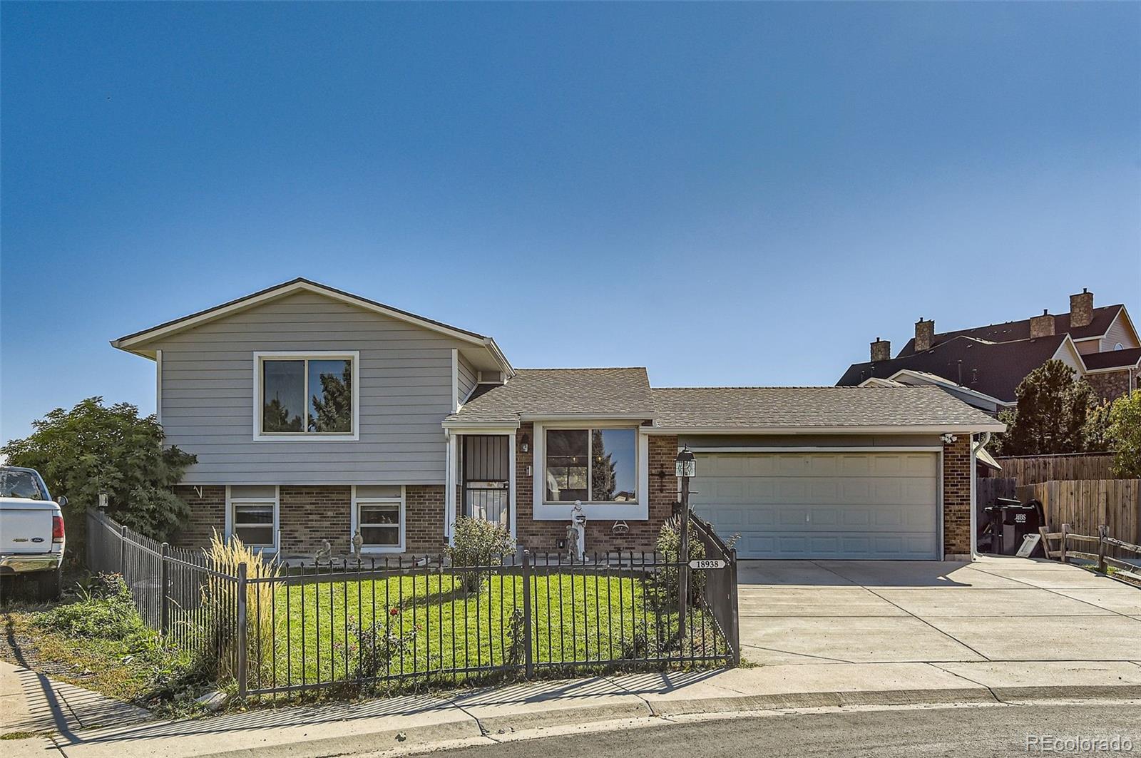 Stone Ridge Park Aurora Home | MLS #: 779993118938 E Utah Circle, Aurora Beds: 3 Baths: 2 Price: $475,000