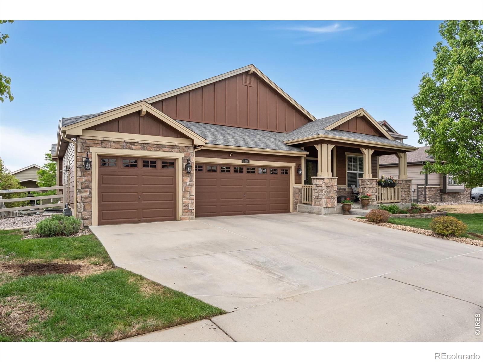 Vanguard-famleco Loveland Home | MLS #: 45678910583193418  New Castle Drive, Loveland Beds: 3 Baths: 4 Price: $675,000
