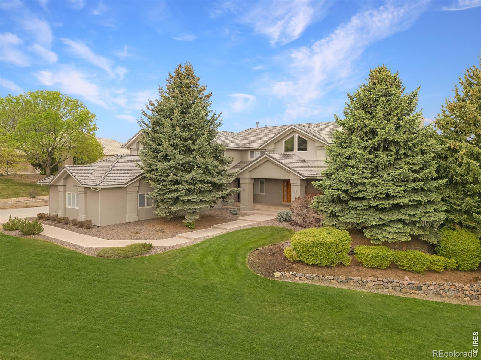 8528  skyland drive, Niwot sold home. Closed on 2026-08-13 for $2,463,000.