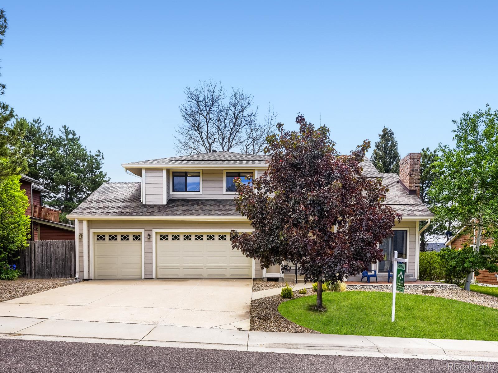  Centennial Home | MLS #: 360384617738 E Crestridge Place, Centennial Beds: 4 Baths: 3 Price: $549,000