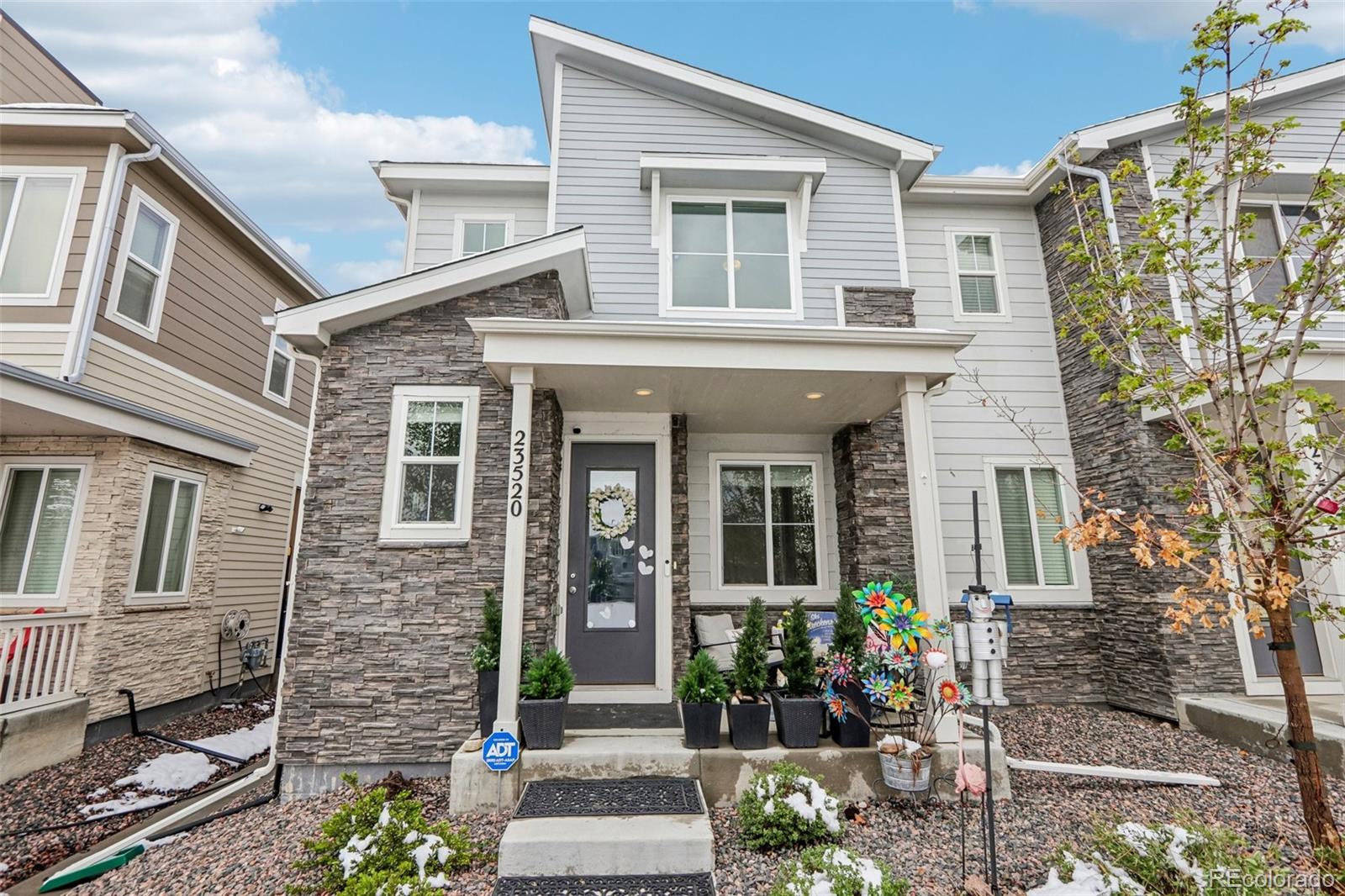  Aurora Home | MLS #: 727077223520 E 5th Drive, Aurora Beds: 2 Baths: 3 Price: $368,600