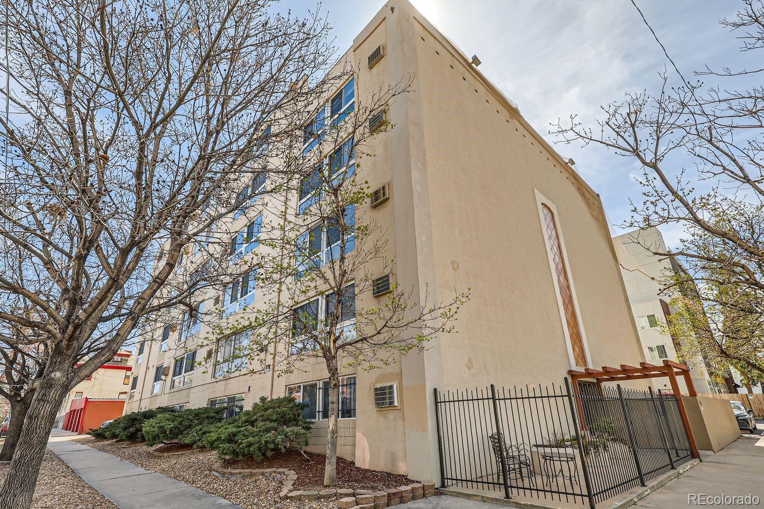 1390 n emerson street, Denver sold home. Closed on 2026-09-03 for $216,300.