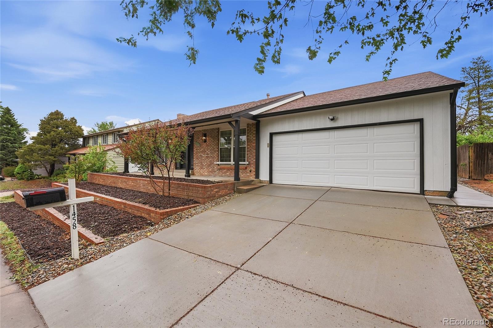 Aurora Highlands Aurora Home | MLS #: 71737311458 S Zeno Way, Aurora Beds: 5 Baths: 3 Price: $580,000