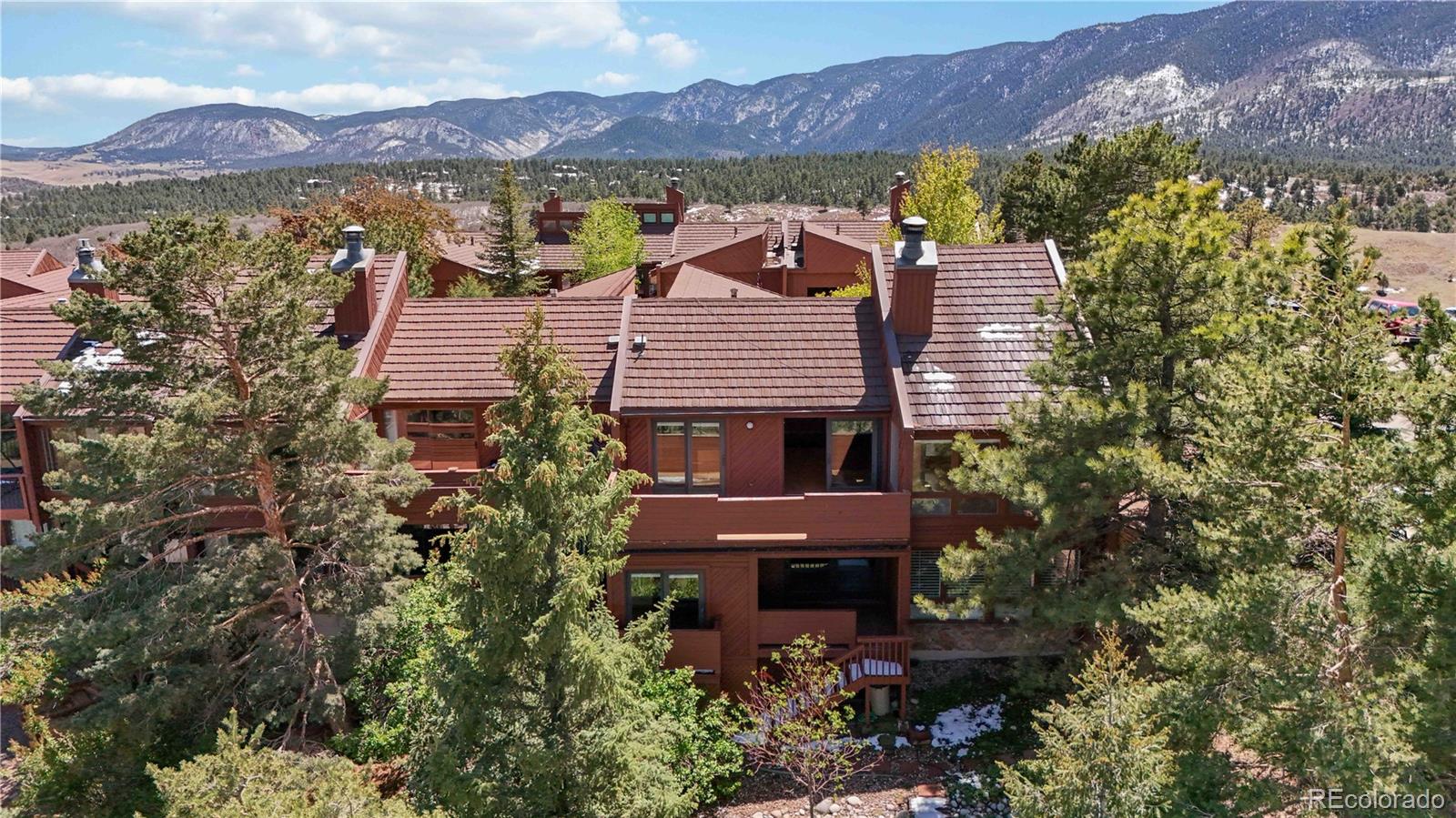  Larkspur Home | MLS #: 96069614535  Sentinel Rock , Larkspur Beds: 2 Baths: 3 Price: $555,000
