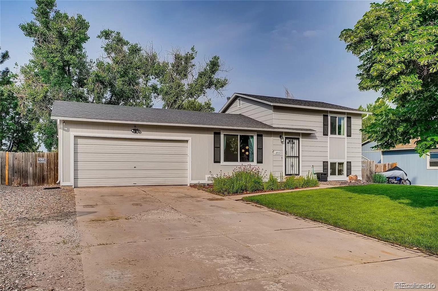 2863 s joplin court, Aurora sold home. Closed on 2026-07-29 for $435,000.
