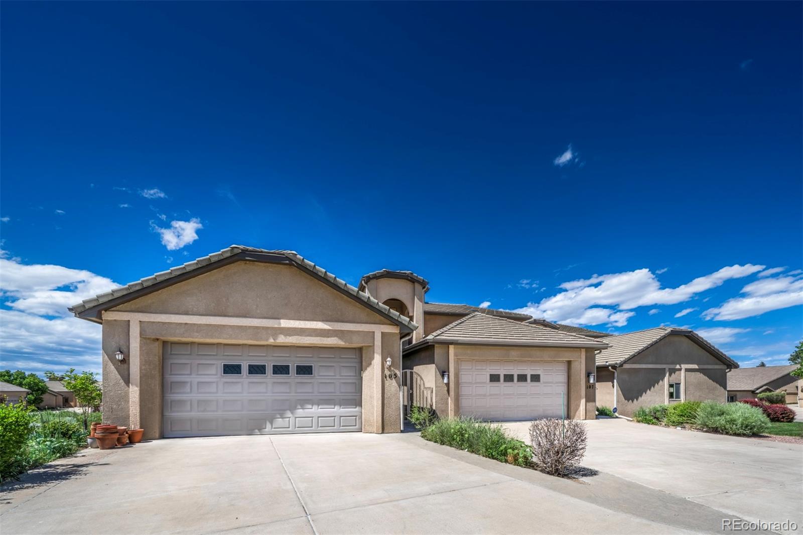  Pueblo Home | MLS #: 5692450105  Aberdeen Bluff , Pueblo Beds: 2 Baths: 3 Price: $399,900