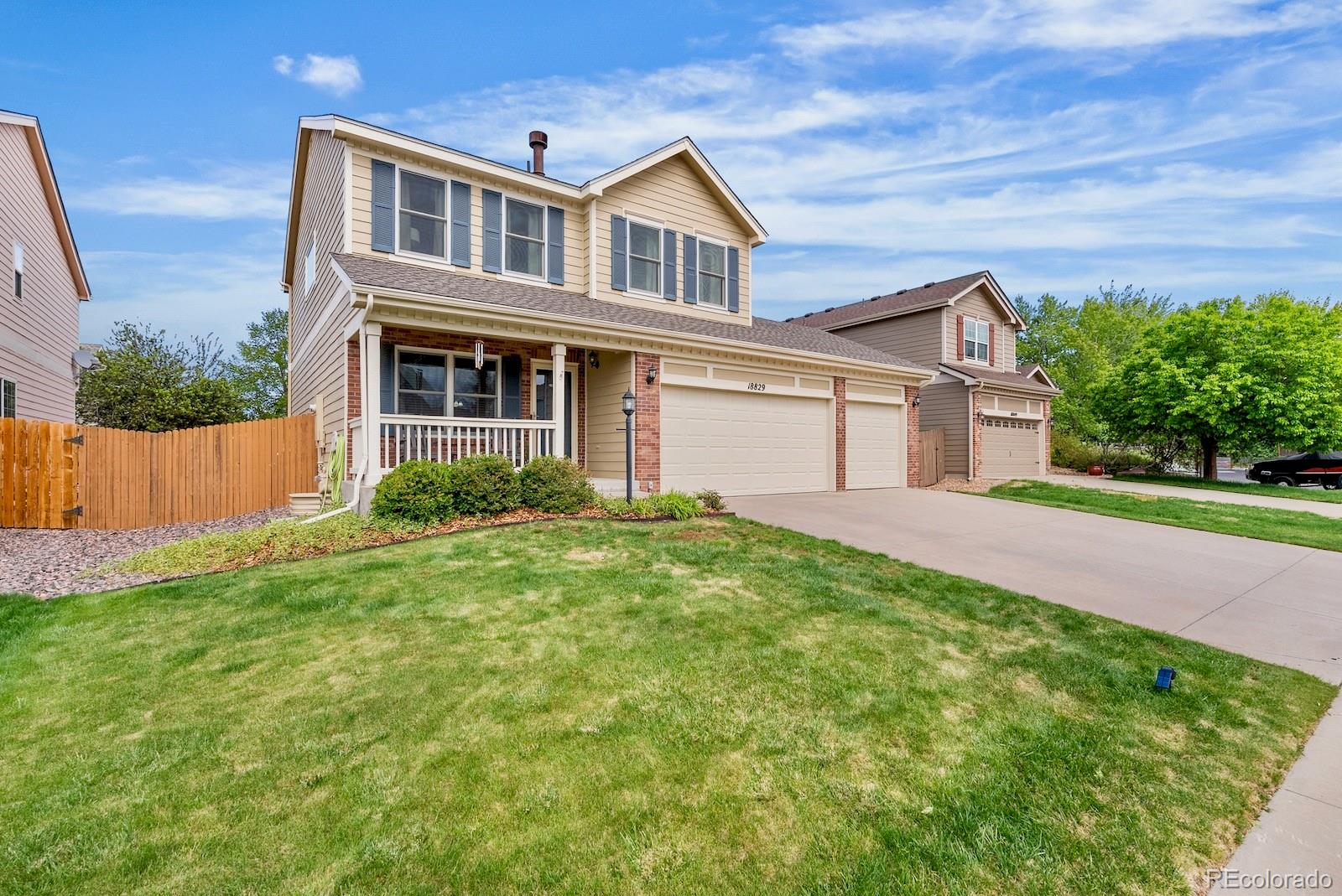  Aurora Home | MLS #: 857380618829 E Berry Place, Aurora Beds: 3 Baths: 3 Price: $600,000