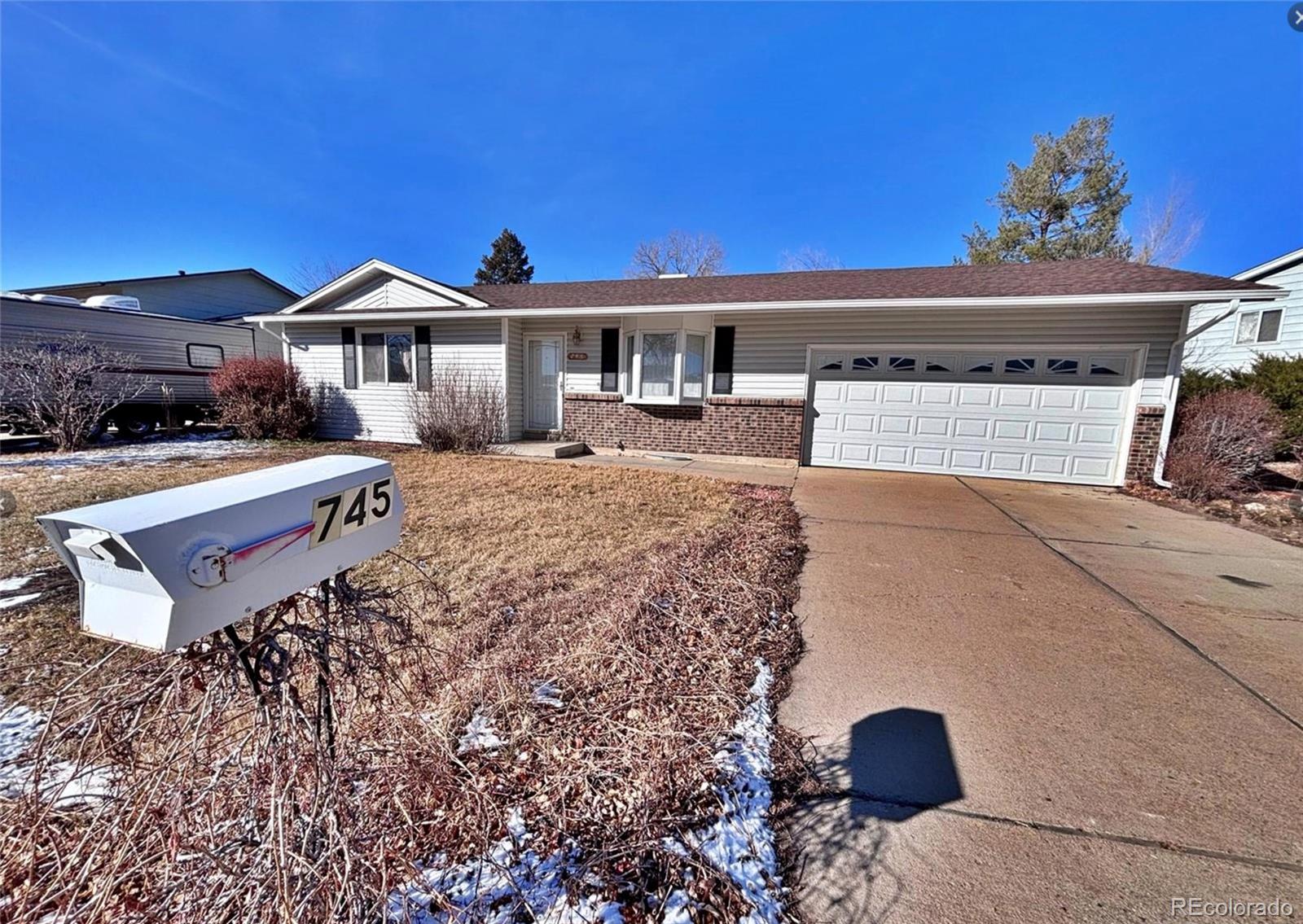 Mesa Aurora Home | MLS #: 6728556745  Mobile Street, Aurora Beds: 4 Baths: 3 Price: $349,900