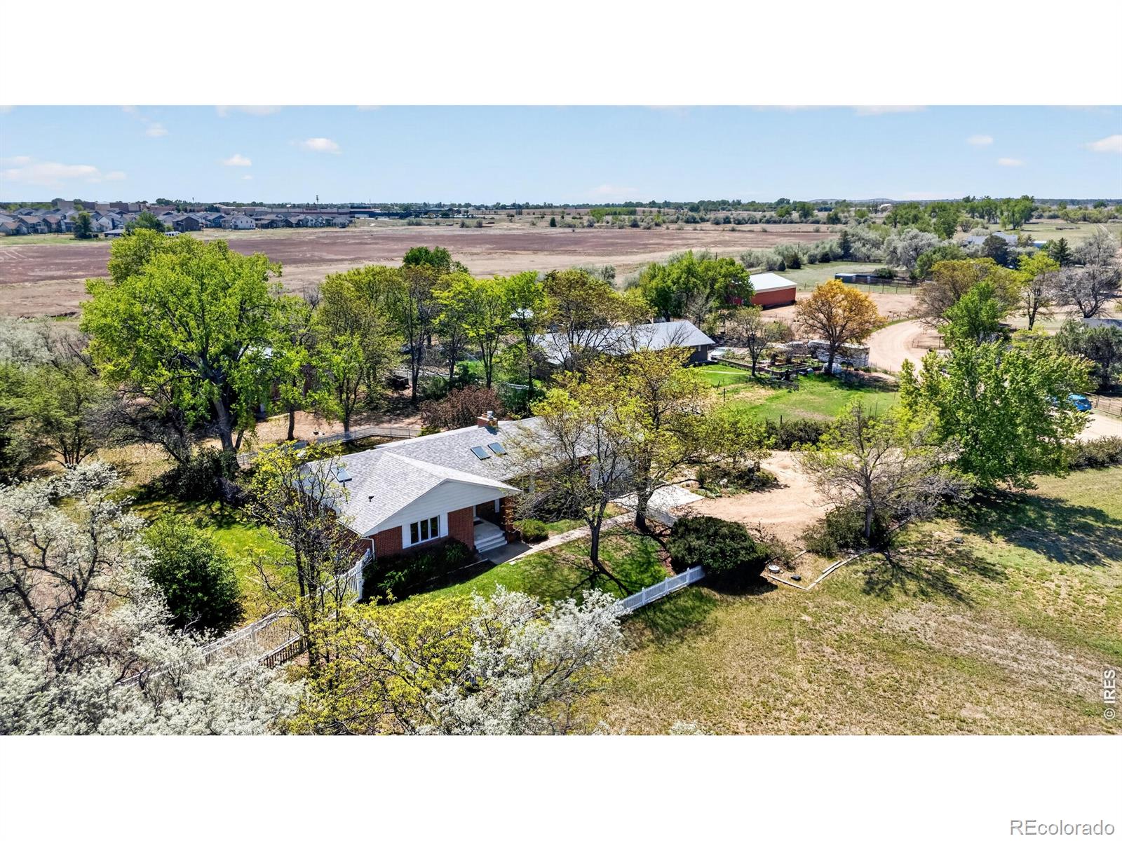  Brighton Home | MLS #: 456789105894014380  Meadowlark Lane, Brighton Beds: 3 Baths: 3 Price: $835,000