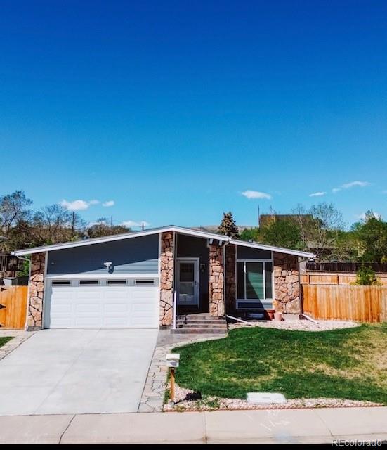 1089 s johnson way, Lakewood sold home. Closed on 2026-08-10 for $515,000.