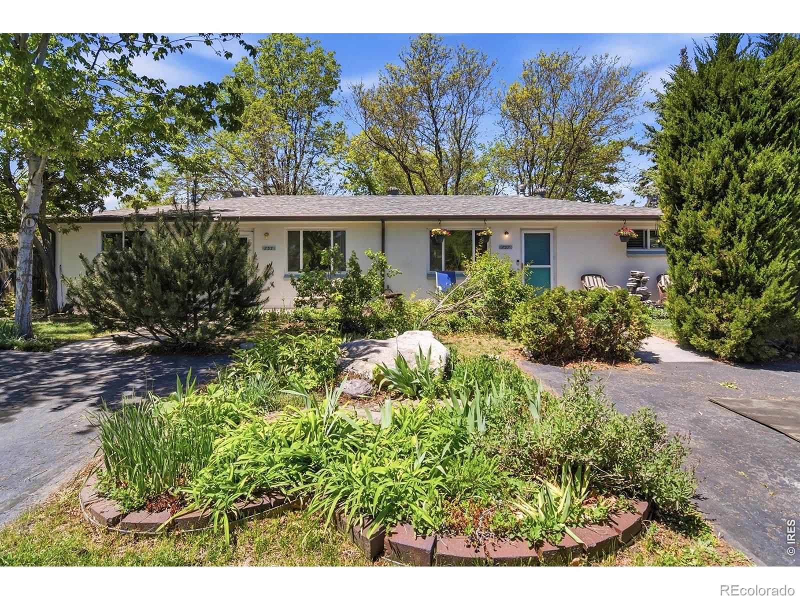  Golden Home | MLS #: 4567891058946755  Joyce Street, Golden Beds: 4 Baths: 2 Price: $579,999