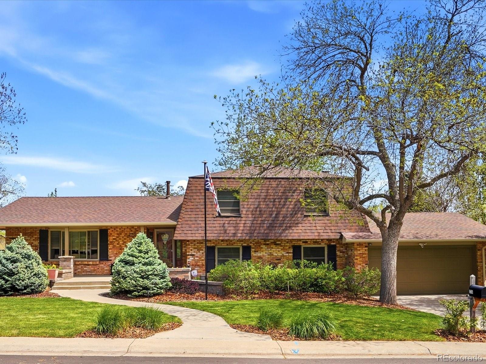  Littleton Home | MLS #: 51882417358 S Ingalls Way, Littleton Beds: 4 Baths: 3 Price: $750,000