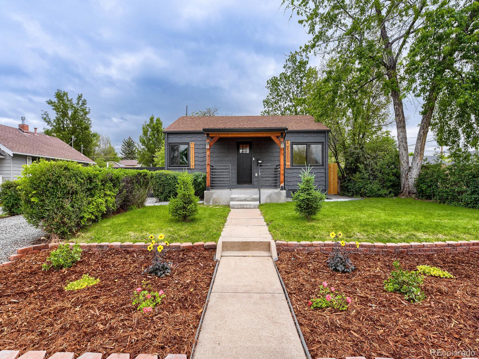  Littleton Home | MLS #: 37563855654 S Datura Street, Littleton Beds: 2 Baths: 2 Price: $564,900