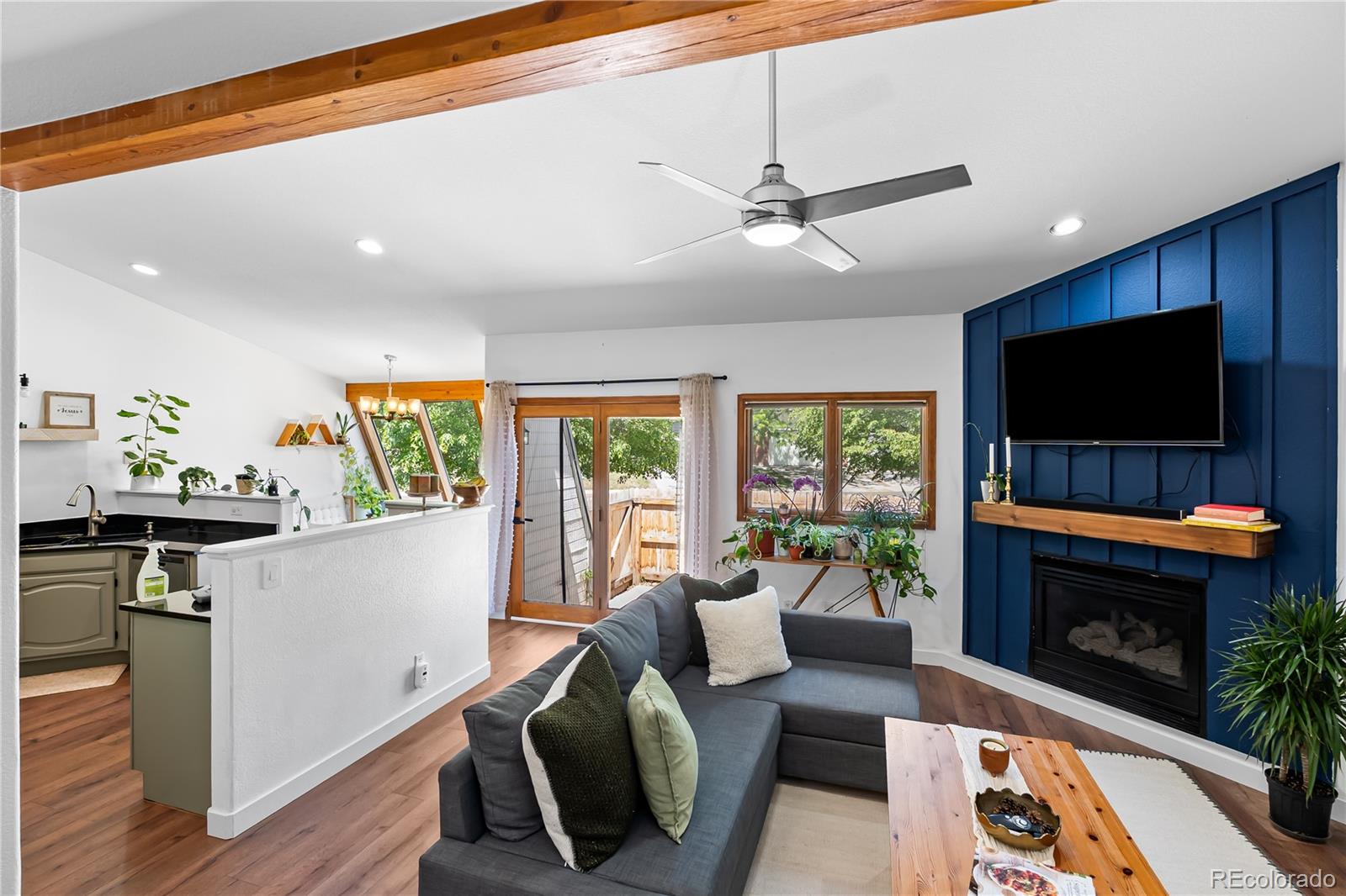  Arvada Condo / Townhome | MLS #: 541051312039 W 52nd Place 2, Arvada Beds: 4 Baths: 3 Price: $585,000