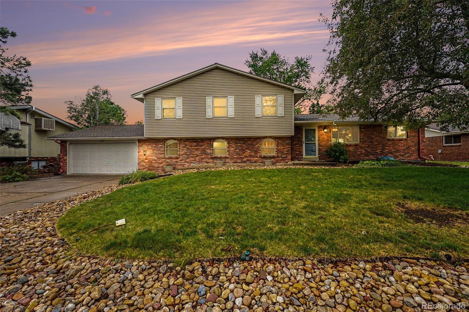 7627 newman street, Arvada sold home. Closed on 2026-06-30 for $725,000.