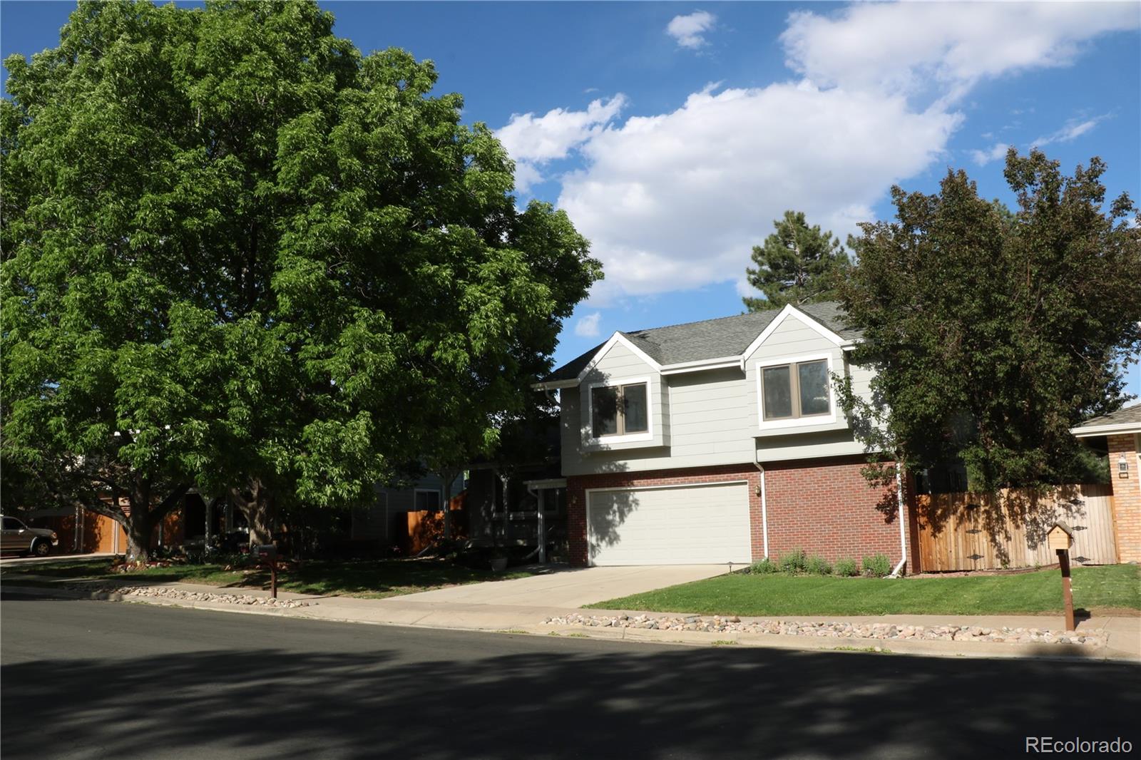  Broomfield Home | MLS #: 72042701508  Daphne Street, Broomfield Beds: 4 Baths: 4 Price: $674,900