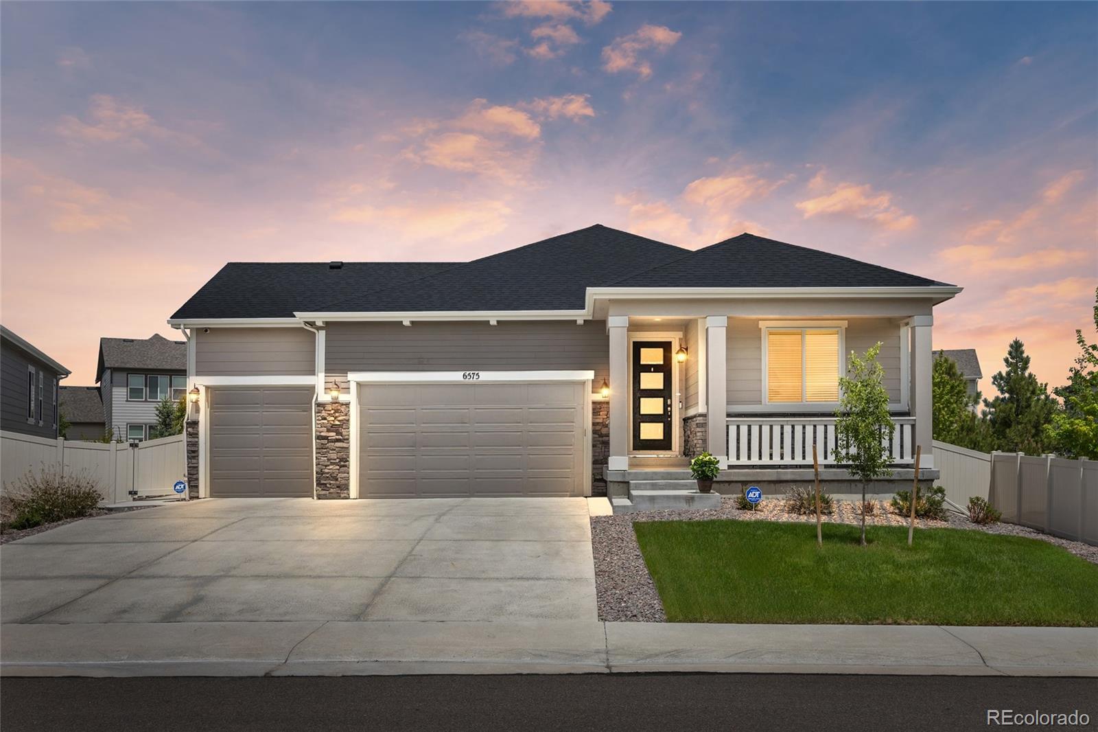  Parker Home | MLS #: 36967146575  Coldwater Drive, Parker Beds: 5 Baths: 3 Price: $799,900