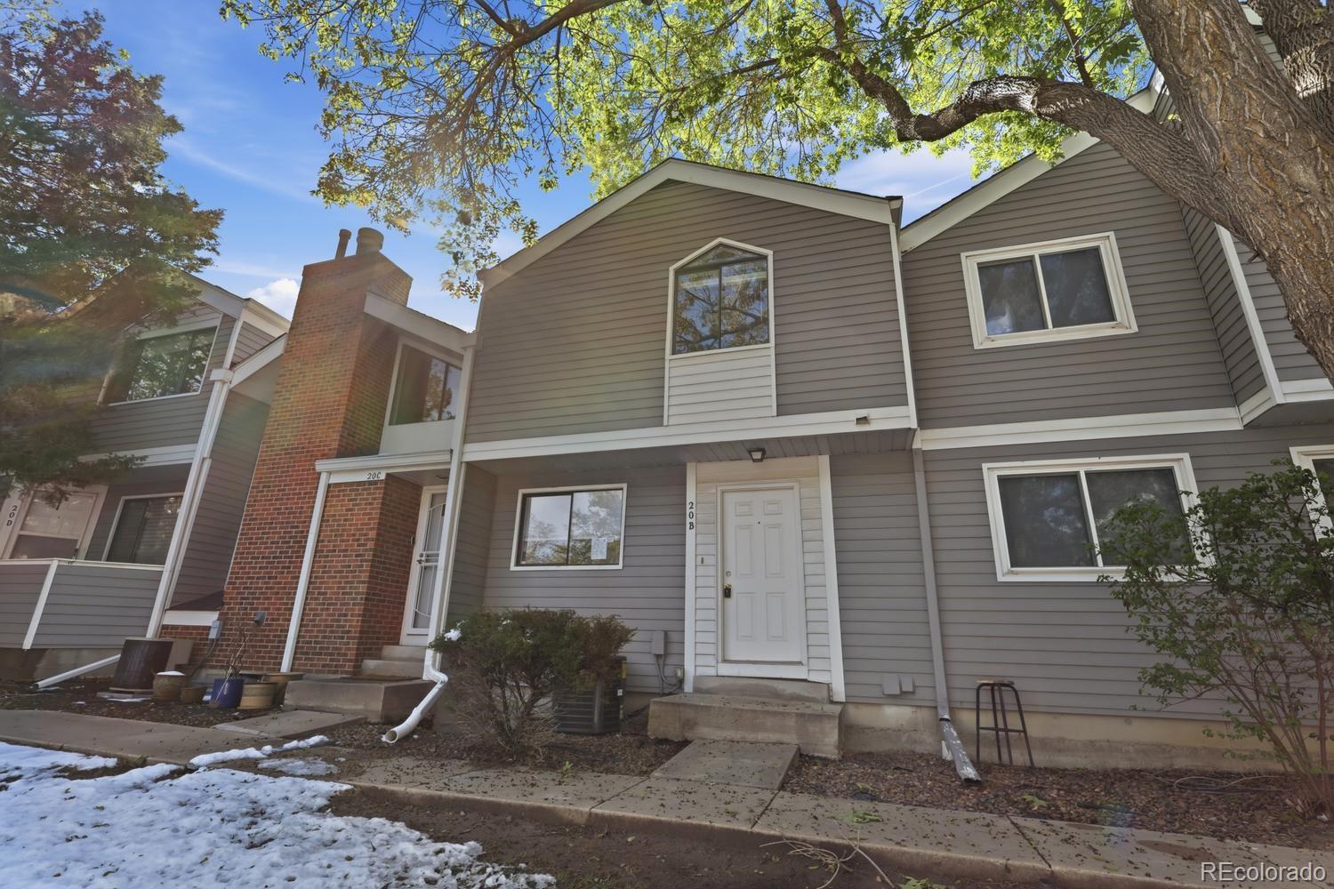 Olde Towne Aurora Condo / Townhome | MLS #: 210739520 S Nome Street B, Aurora Beds: 2 Baths: 3 Price: $265,000