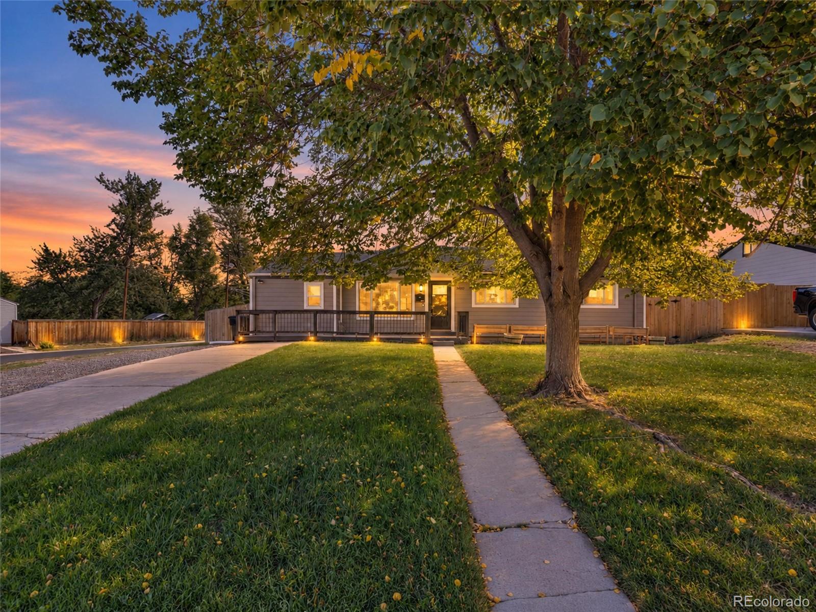 University Hills Denver Home | MLS #: 51831143400 S Holly Street, Denver Beds: 3 Baths: 2 Price: $610,000