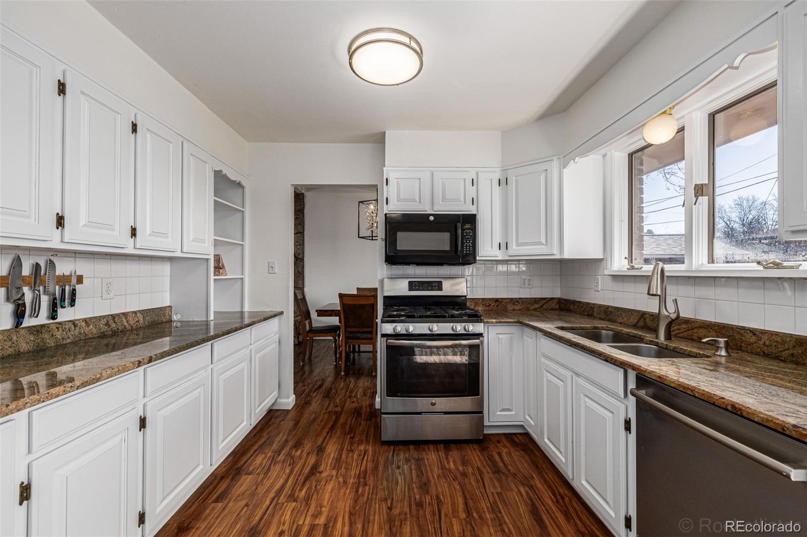 529 s magnolia lane, Denver sold home. Closed on 2026-08-13 for $679,000.