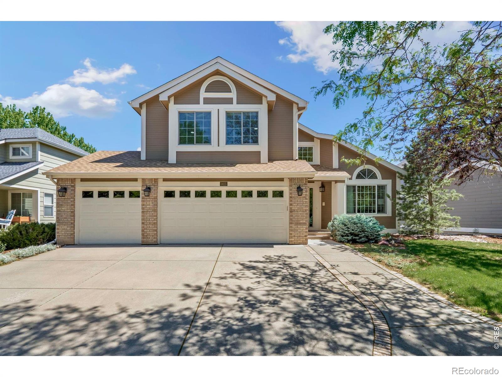 Mariana Butte Loveland Home | MLS #: 45678910595193625  Crestone Drive, Loveland Beds: 4 Baths: 4 Price: $699,900