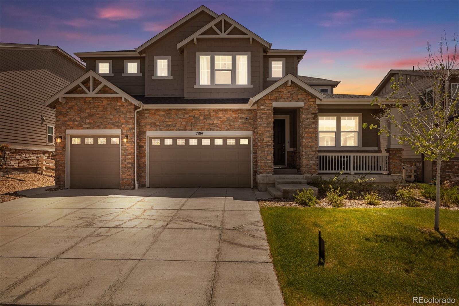  Aurora Home | MLS #: 37896947184 S Shady Grove Court, Aurora Beds: 5 Baths: 5 Price: $909,000
