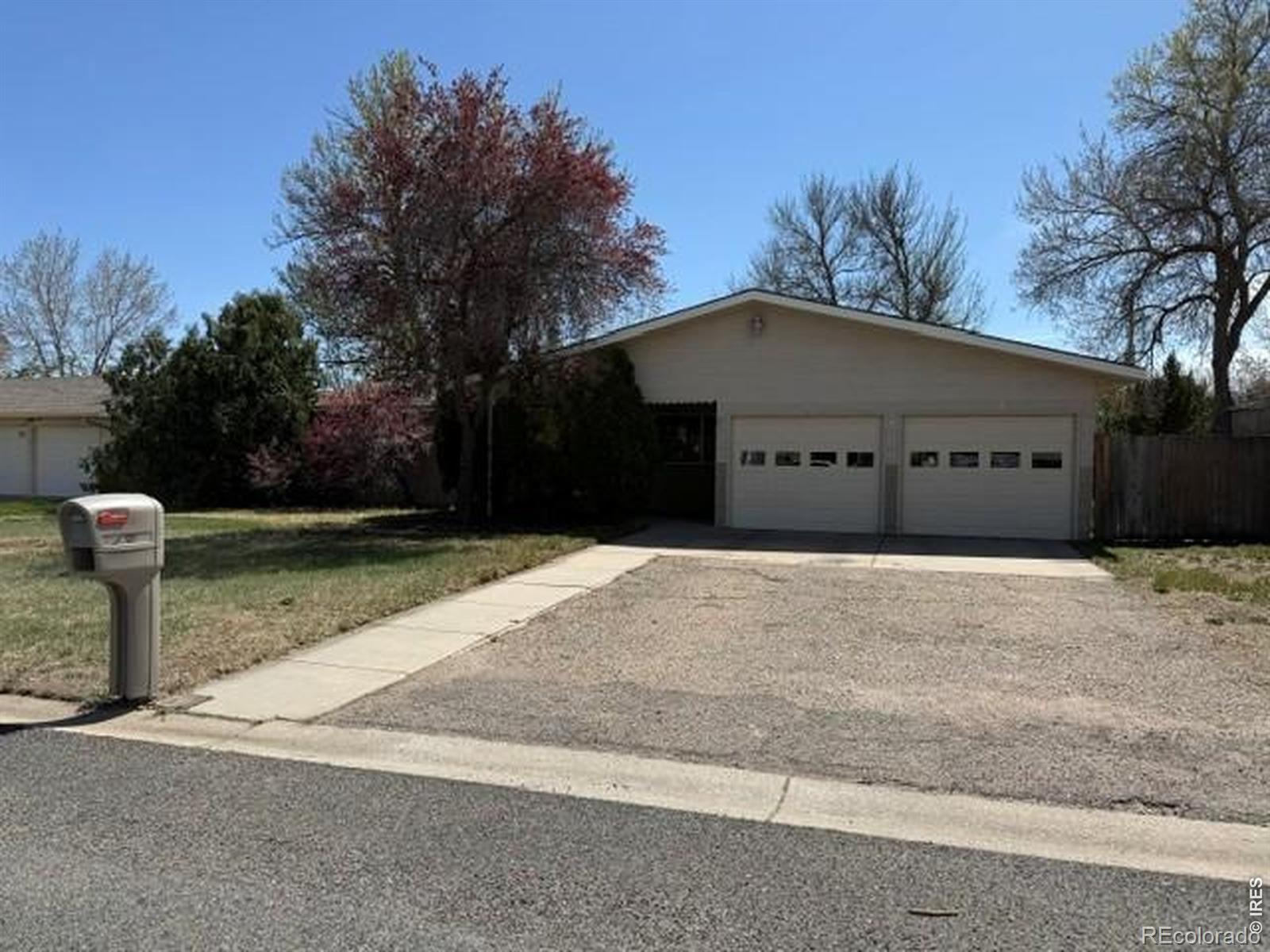 Sunrise Acres Fort Collins Home | MLS #: 45678910595643501 E Locust Street, Fort Collins Beds: 3 Baths: 2 Price: $489,900