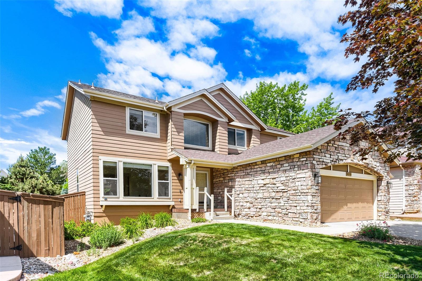  Highlands Ranch Home | MLS #: 77928058658  Aberdeen Circle, Highlands Ranch Beds: 5 Baths: 4 Price: $875,000