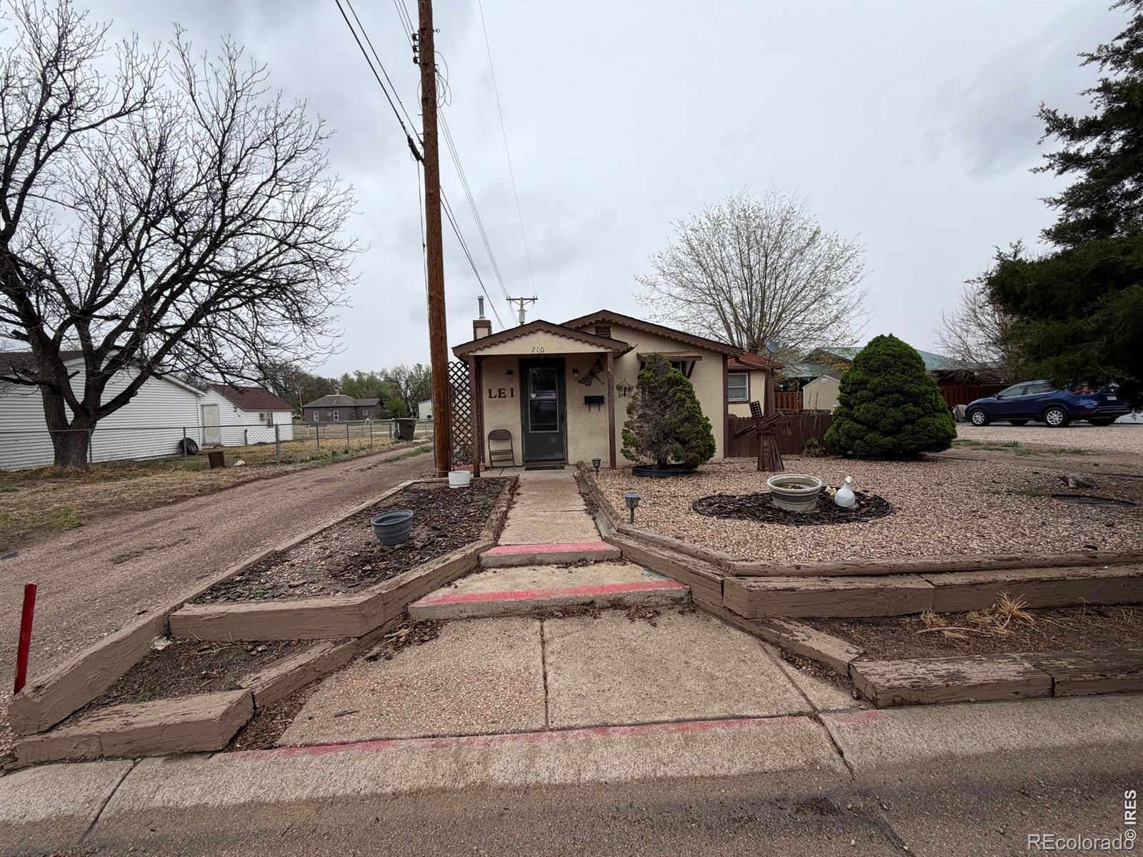 210 sycamore street, Julesburg sold home. Closed on 2026-06-30 for $46,000.