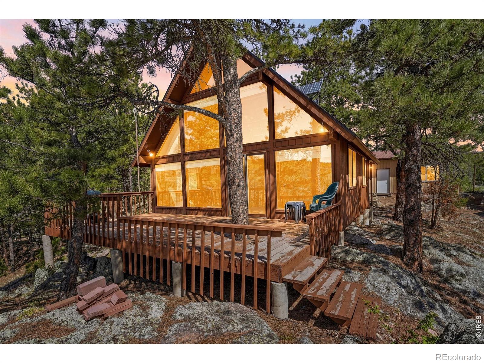 76 cairn court, Drake sold home. Closed on 2026-07-10 for $365,000.