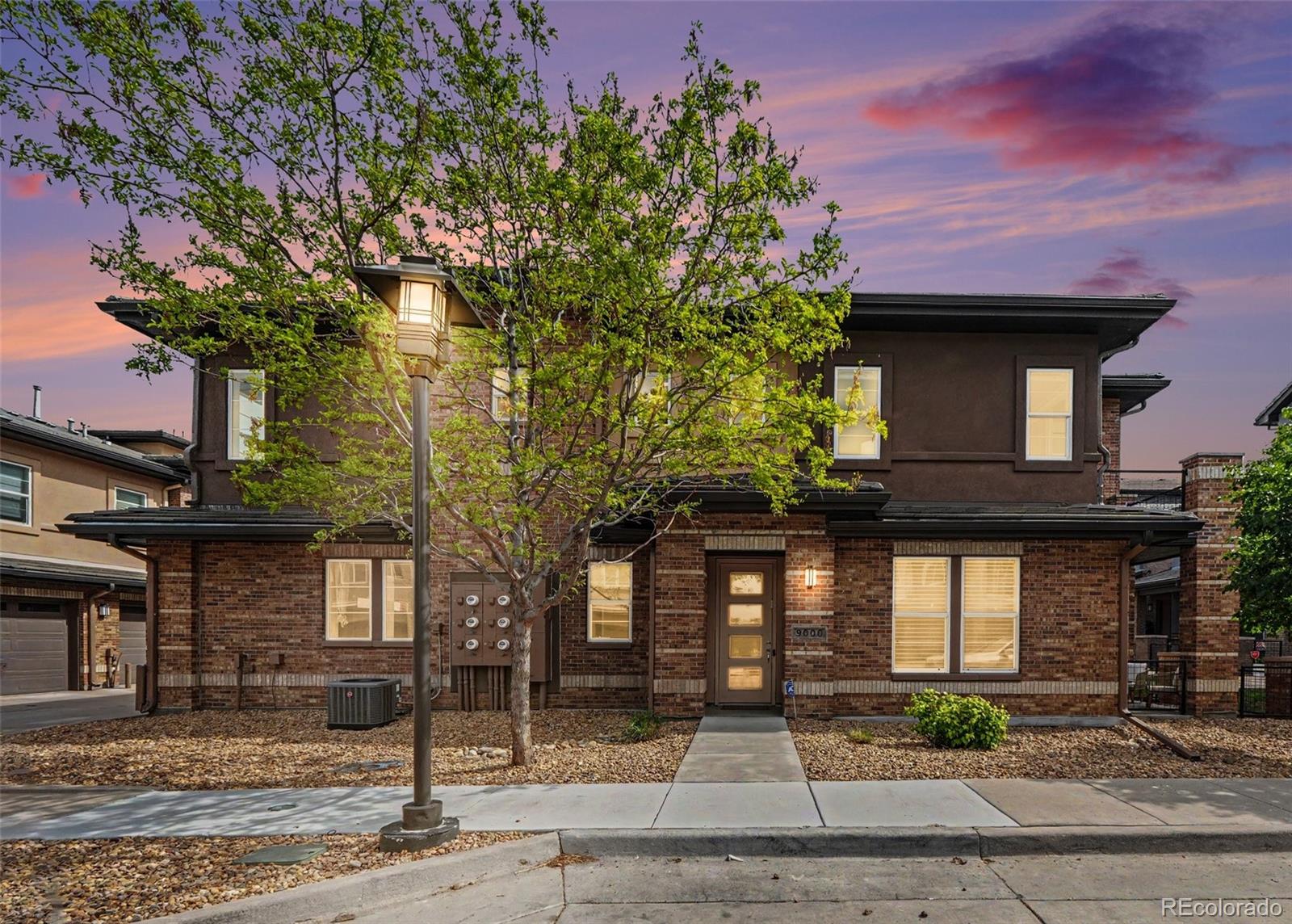  Centennial Condo / Townhome | MLS #: 92085689000 E Caley Way , Centennial Beds: 3 Baths: 3 Price: $619,900