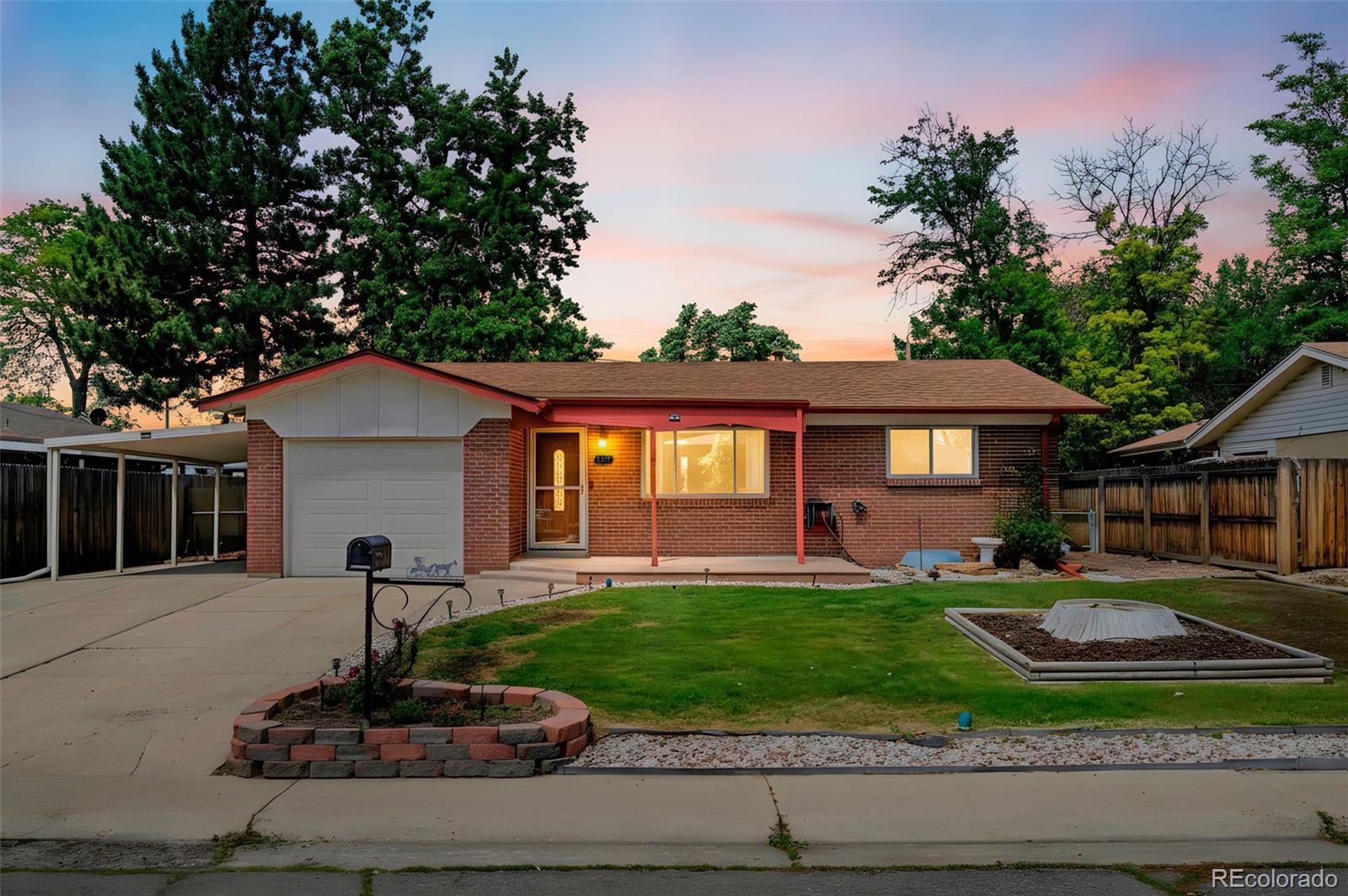  Arvada Home | MLS #: 34378285317  Field Circle, Arvada Beds: 3 Baths: 2 Price: $550,000