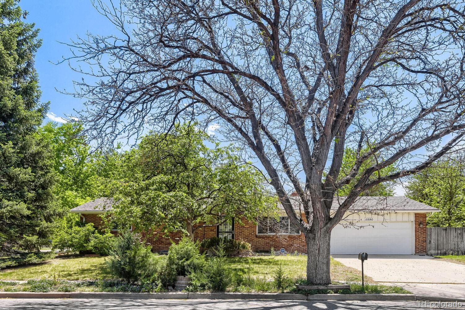 11590 e kentucky avenue, Aurora sold home. Closed on 2026-06-12 for $370,000.