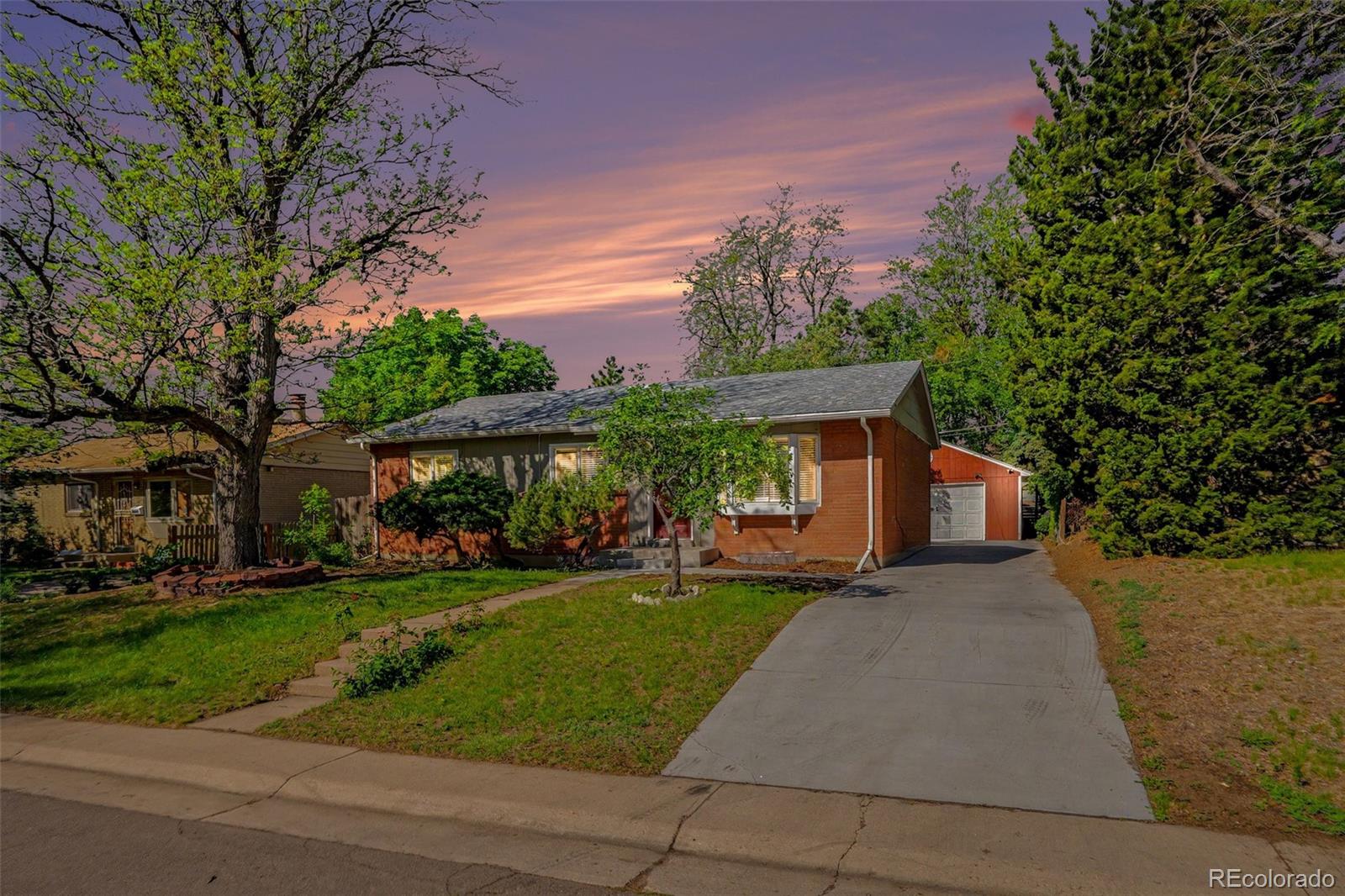 Harvey Park Denver Home | MLS #: 18510003217 S Stuart Street, Denver Beds: 4 Baths: 3 Price: $515,000