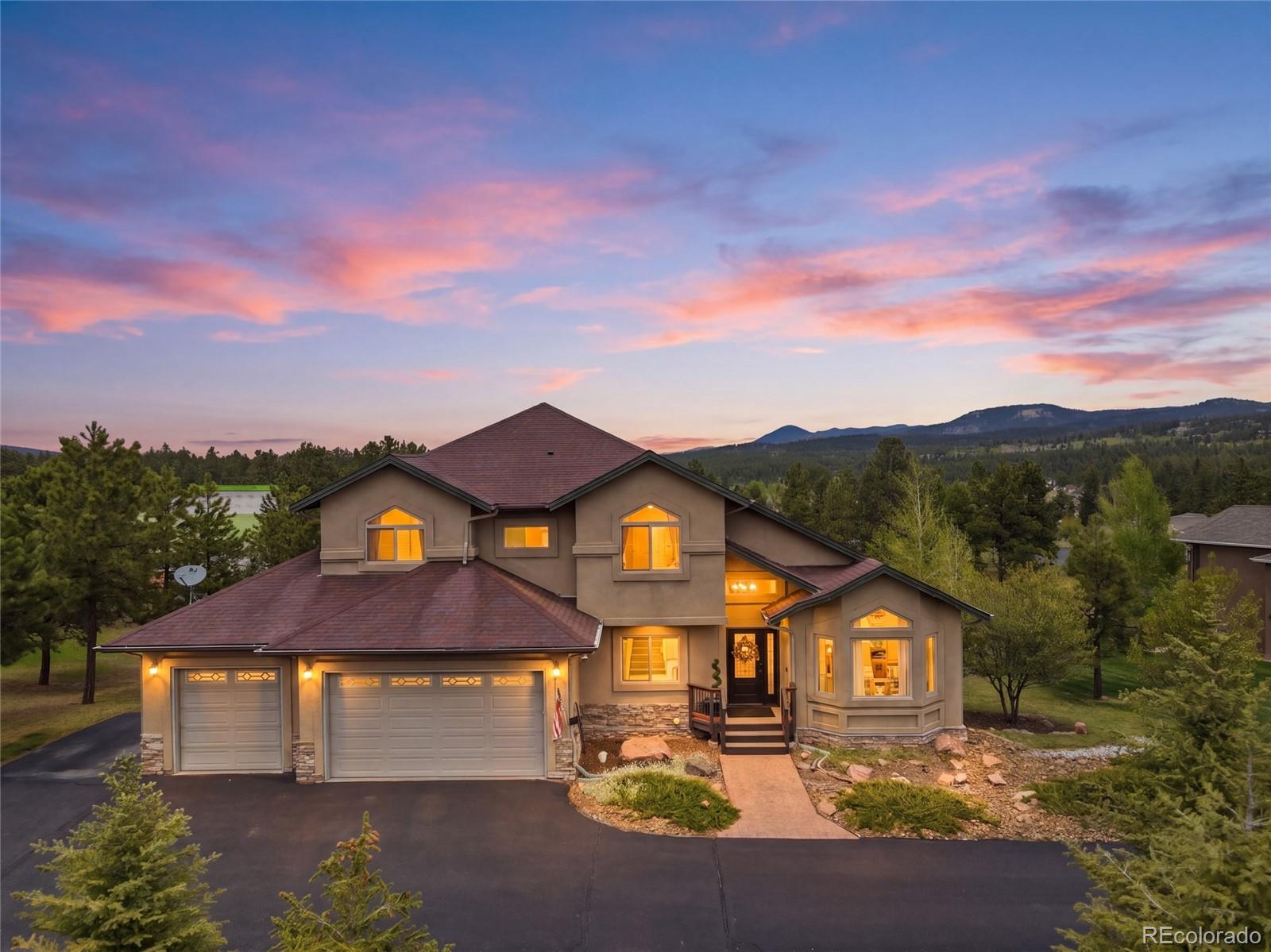  Woodland Park Home | MLS #: 3932921220  Eagle Pines Drive, Woodland Park Beds: 7 Baths: 6 Price: $950,000