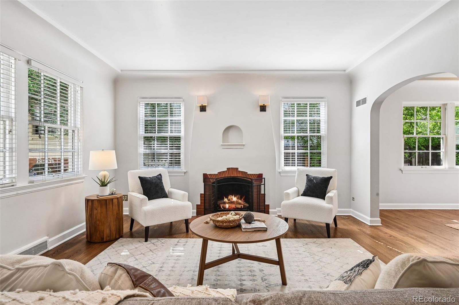  Denver Home | MLS #: 68776605815 E 6th Avenue Parkway, Denver Beds: 4 Baths: 2 Price: $950,000