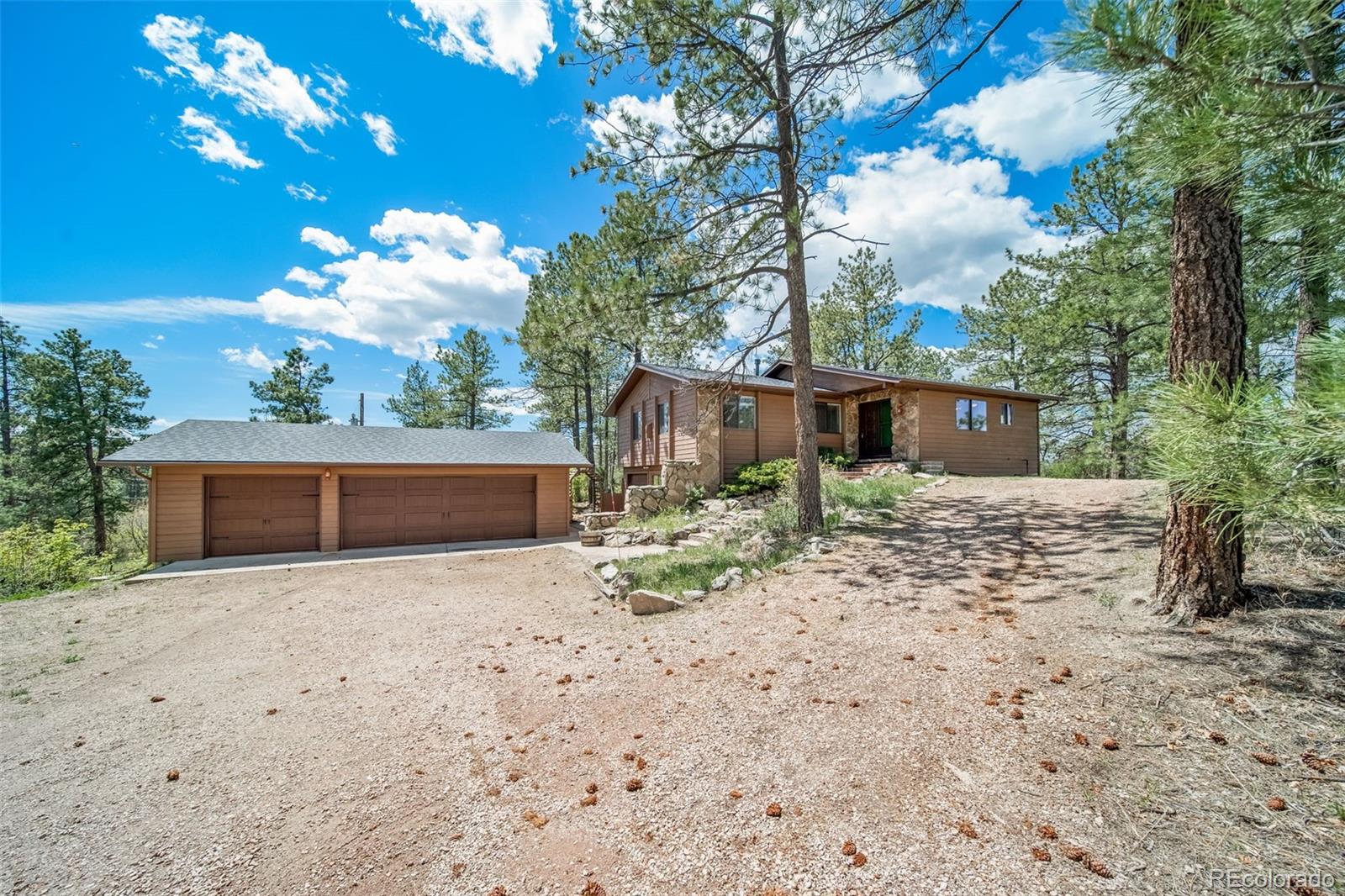  Franktown Home | MLS #: 82758557718  Rafter Road, Franktown Beds: 4 Baths: 3 Price: $799,000