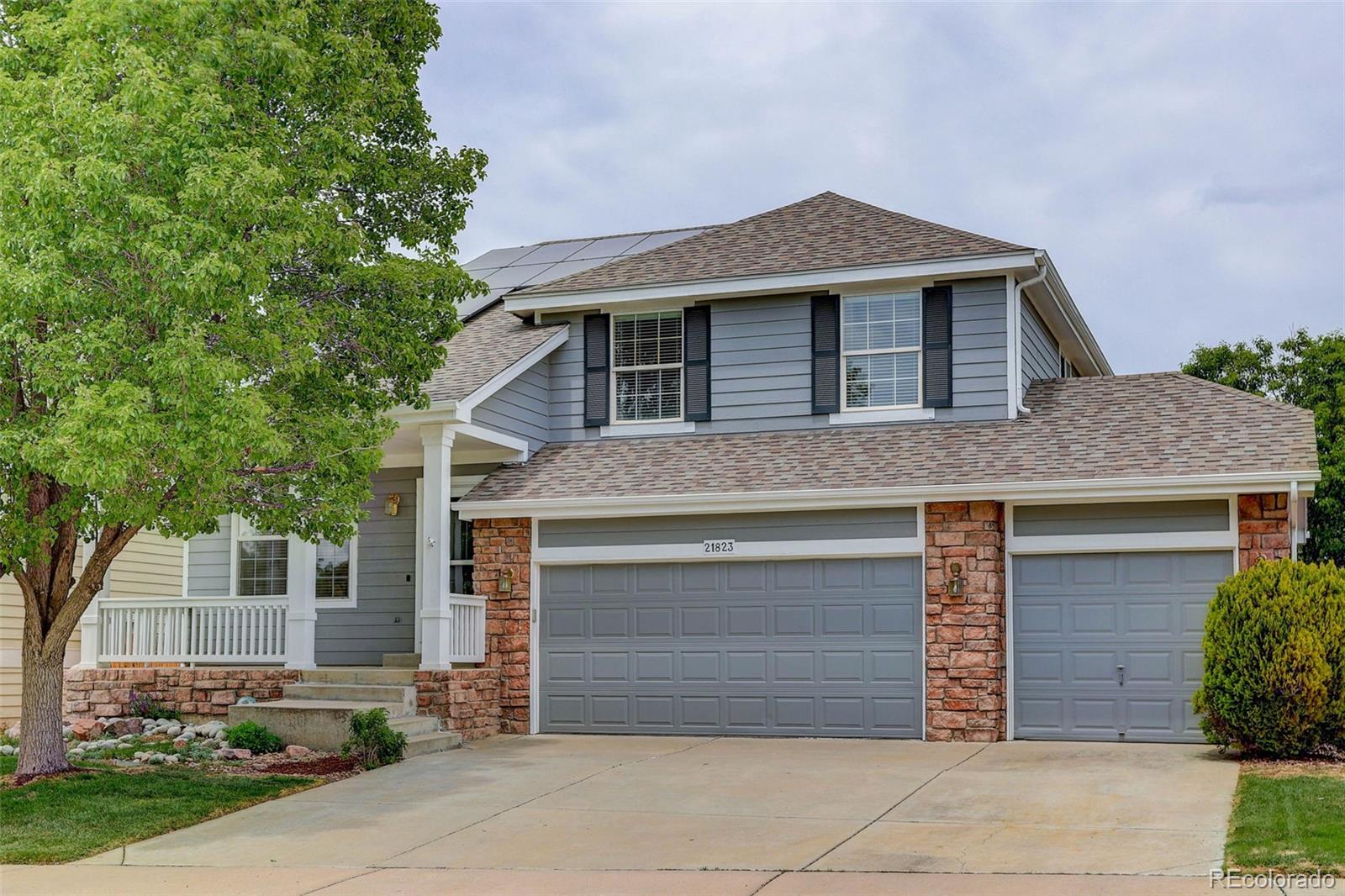 East Quincy Highlands Aurora Home | MLS #: 964047621823 E Oxford Place, Aurora Beds: 3 Baths: 3 Price: $535,000