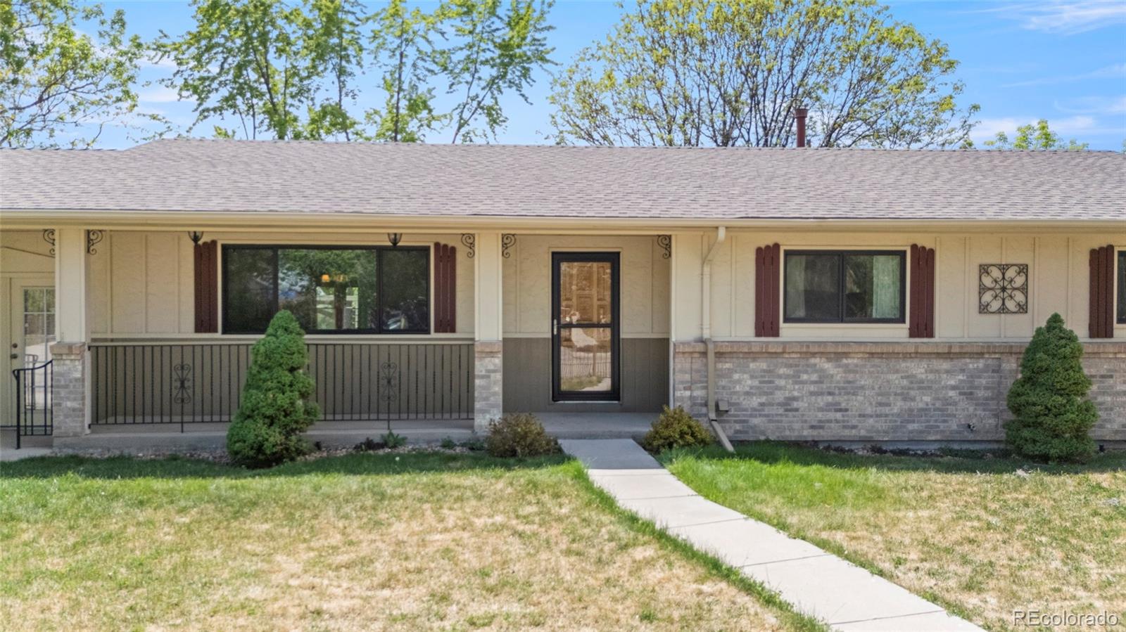 Arvada Home | MLS #: 955673510152 W 70th Drive, Arvada Beds: 2 Baths: 2 Price: $410,000