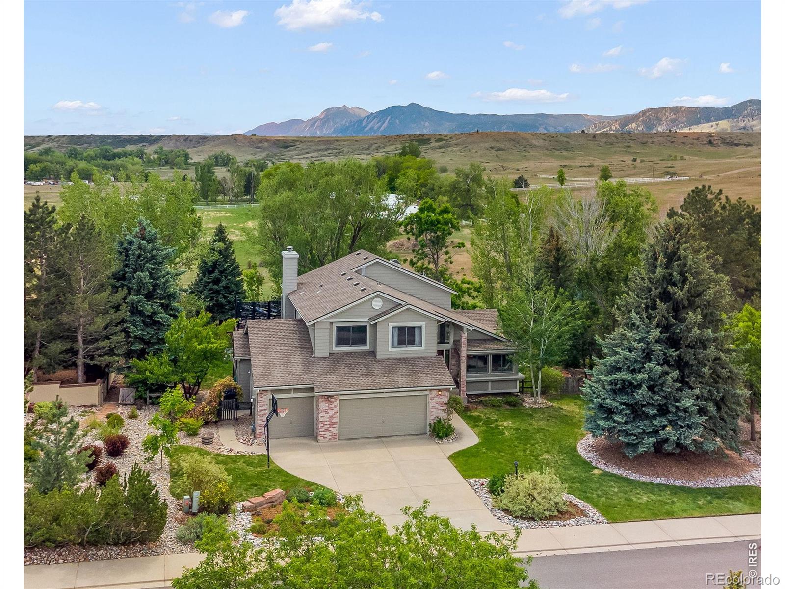  Longmont Home | MLS #: 45678910601343980  Pebble Beach Drive, Longmont Beds: 5 Baths: 4 Price: $1,500,000