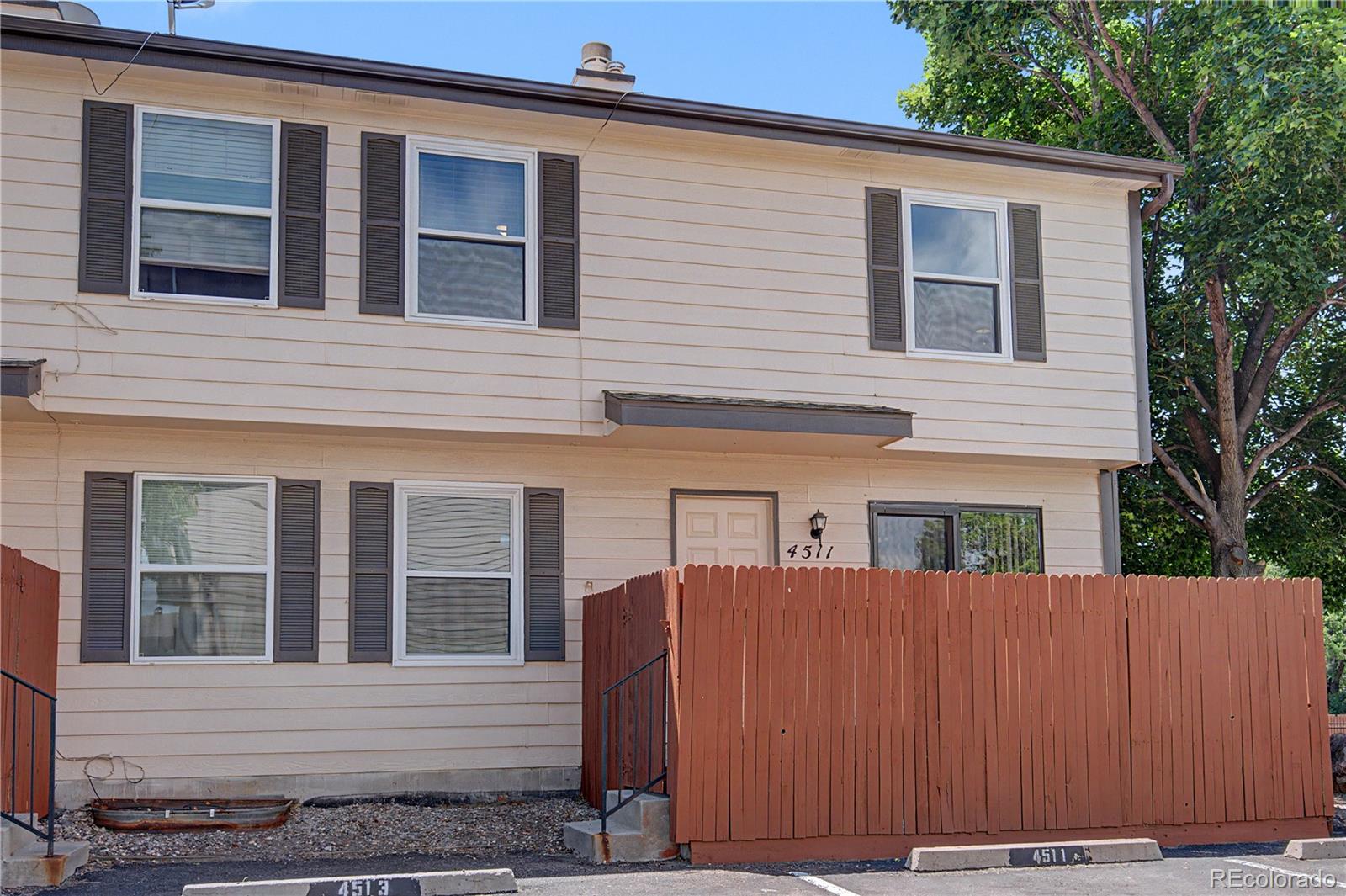  Colorado Springs Condo / Townhome | MLS #: 49260484511  Lamplighter Circle , Colorado Springs Beds: 2 Baths: 3 Price: $232,000